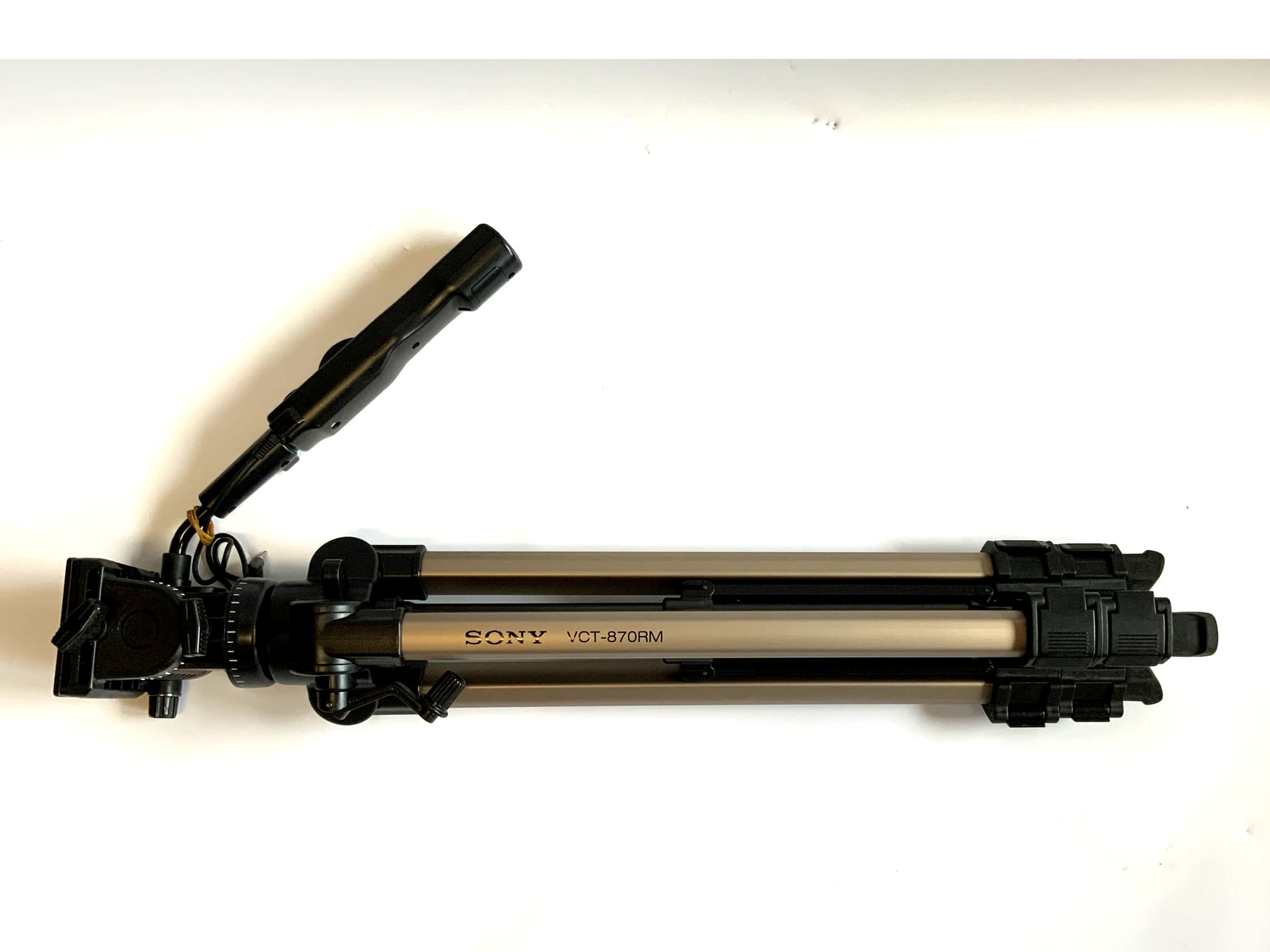 Sony VCT-870RM Stativ Tripod 3-Bein Fotostativ Kamerastativ