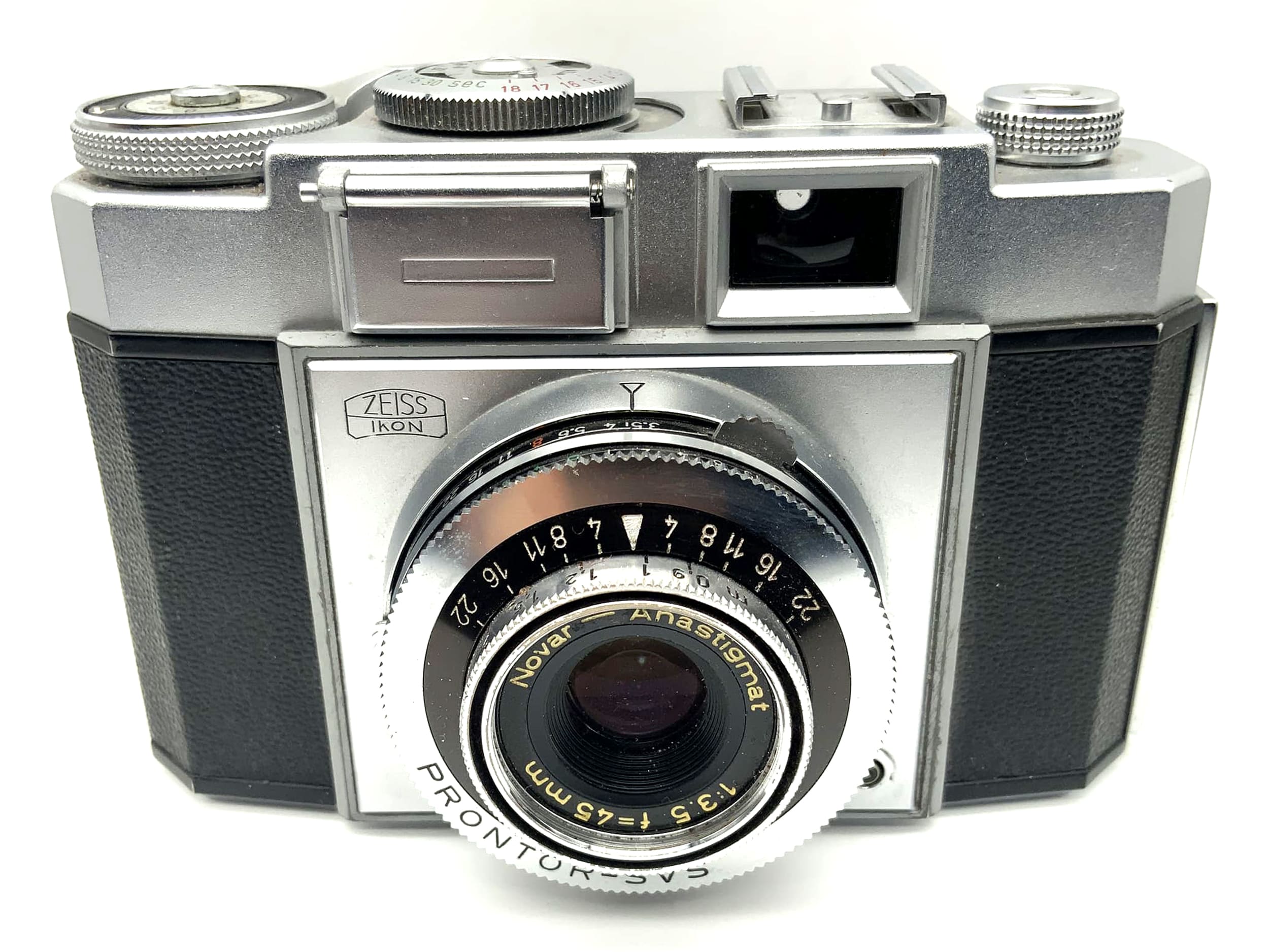 Zeiss Ikon Contina Sucherkamera Novar-Anastigmat 1:3.5 f=45mm 527/24 Prontor-SVS