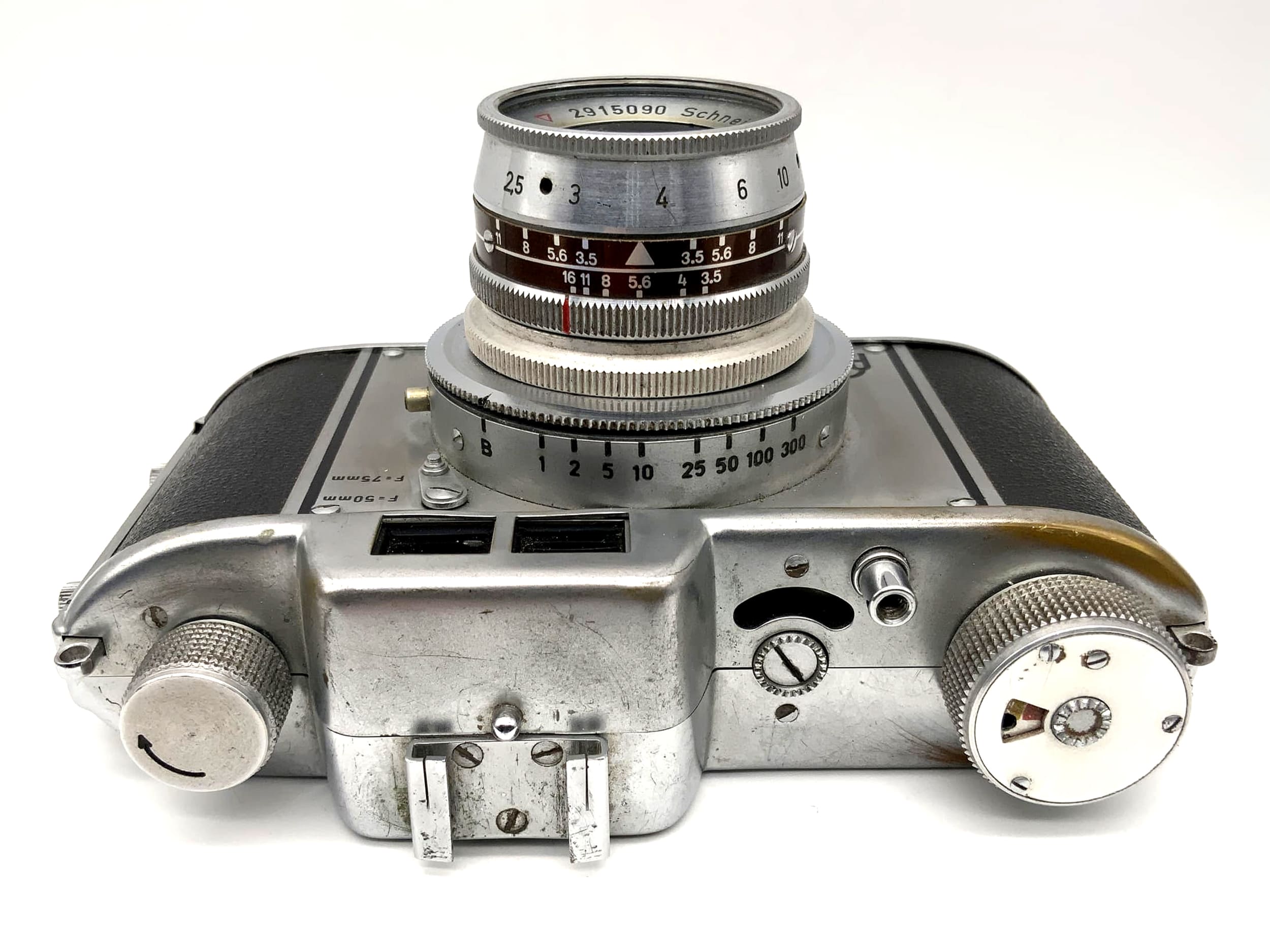 Aka Akarette Sucherkamera mit Schneider-Kreuznach Radionar 1:3.5/50