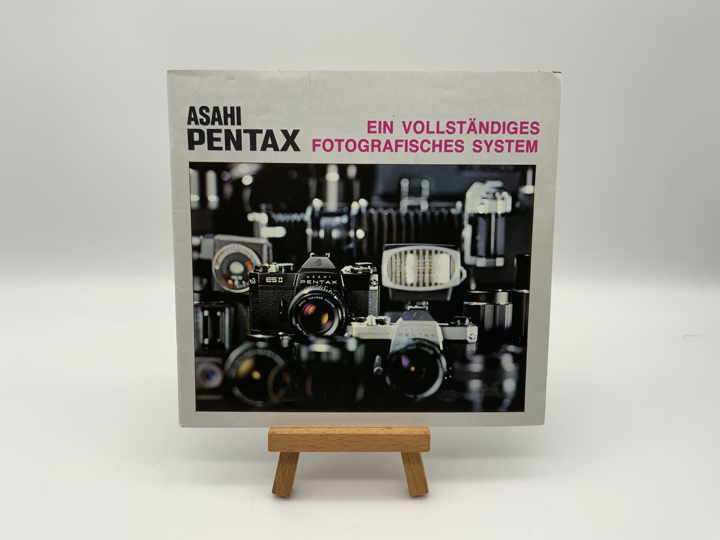Asahi Pentax Ein vollständiges Fotografisches System Broschüre Deutsch