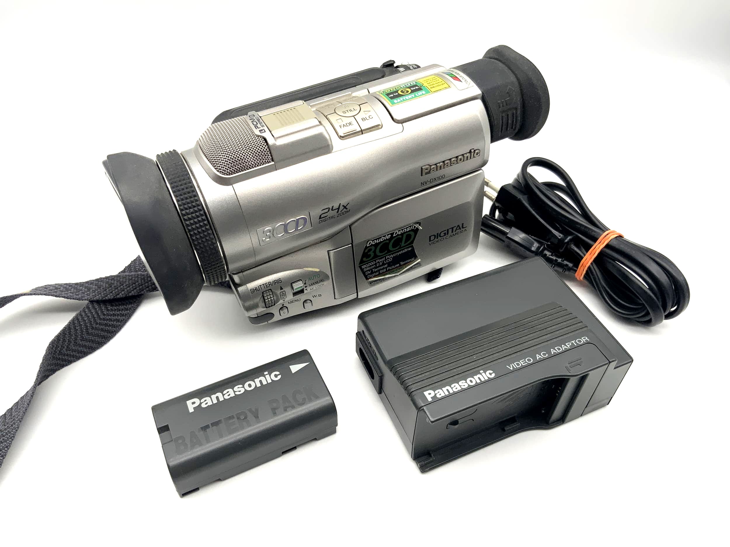 Panasonic NV-DX100 3CCD NV-DX100EG Camcorder Videokamera mit Akku