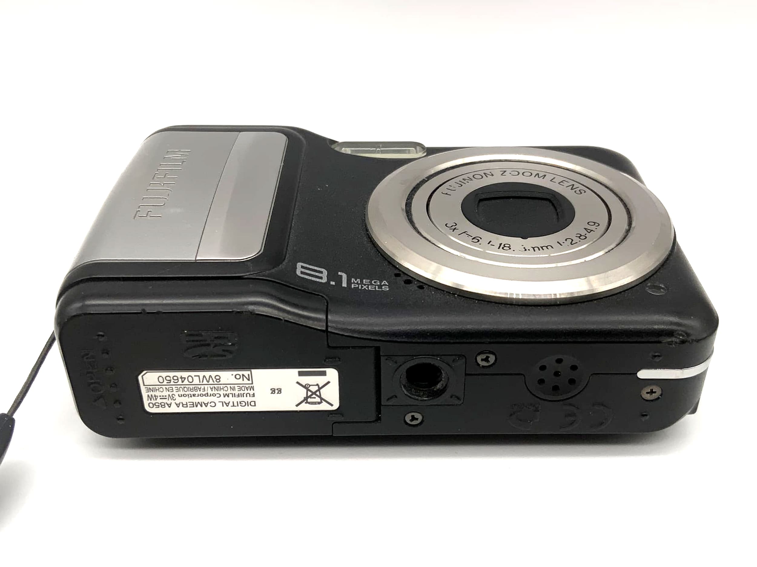 Fujifilm A850 mit Fujinon Zoom Lens 3x f=6.1-18.3mm 1:2.8-4.9 8.1 Mega Pixels