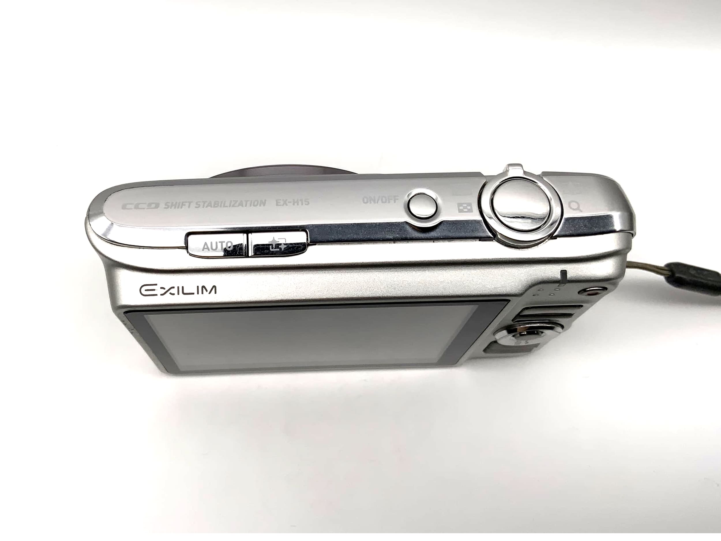 Casio EX-H15 mit 24mm Wide Optical 10x f=4.3-43.0mm 1:3.2-5.7 14.1 MP Exilim