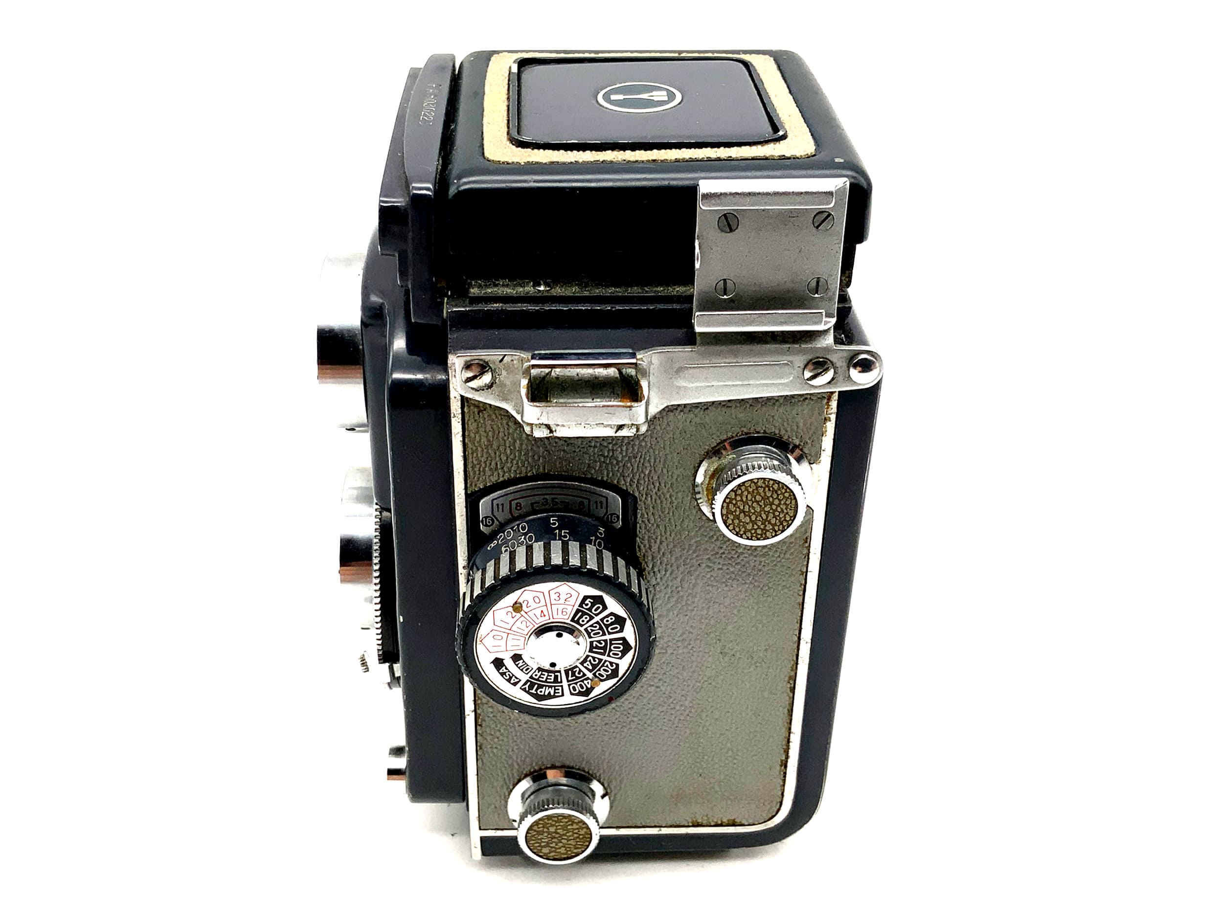 Yashica 44 TLR mit Yashikor 1:3.5 f=60mm Copal zweiäugige Kamera