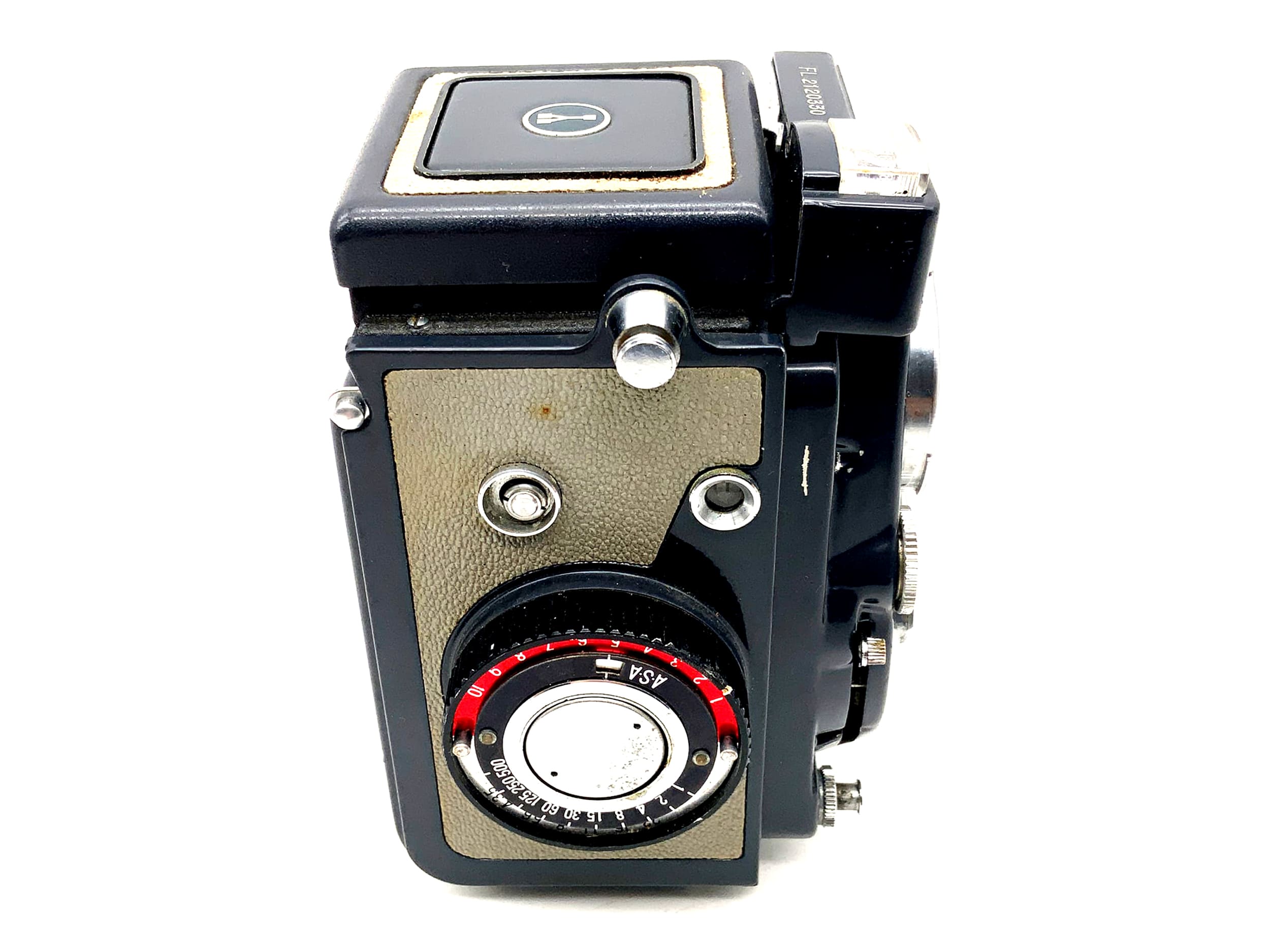 Yashica 44 TLR mit Yashinon 1:3.5/60mm Copal-SV zweiäugige Kamera !Beli defekt!