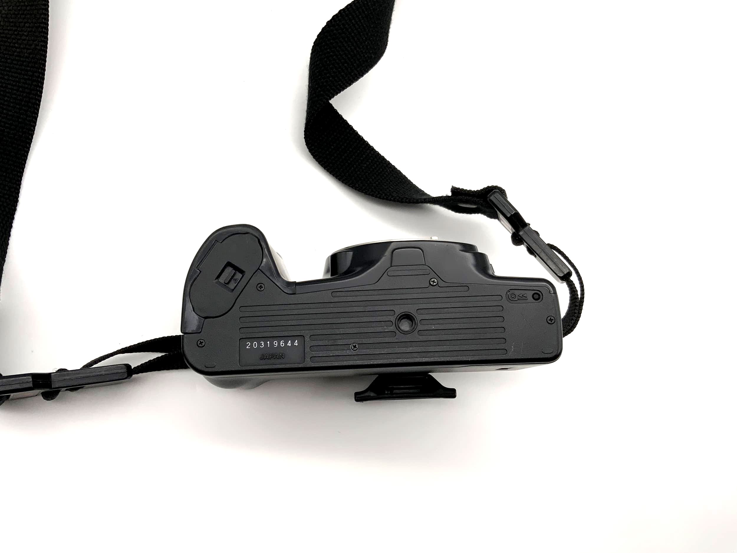 Minolta Dynax 3000i Body Gehäuse SLR Autofokus analoge Spiegelreflexkamera AF