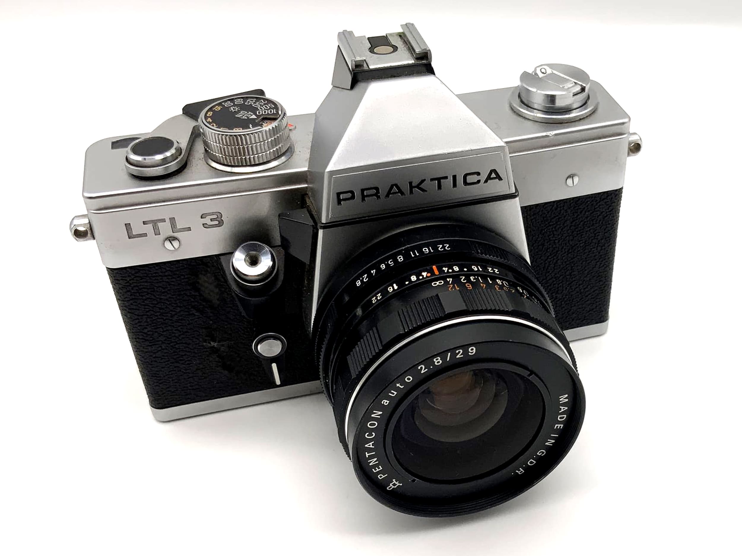 Pentacon Praktica LTL3 mit 2.8 29mm Objektiv Spiegelreflexkamera 35mm analog