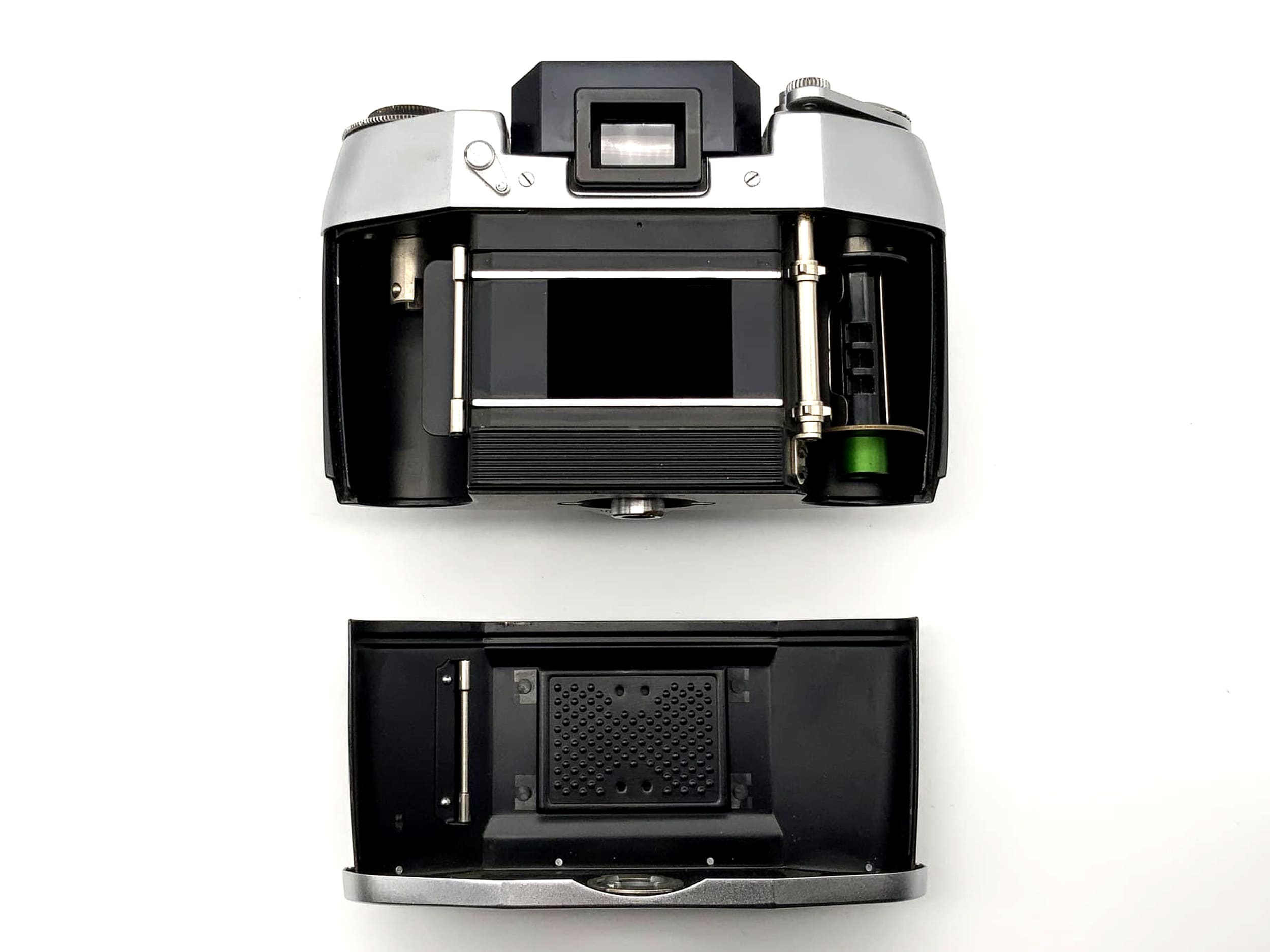 Exakta EXA 1a mit Meyer Optik Görlitz 2.8 50mm Spiegelreflexkamera 35mm analog