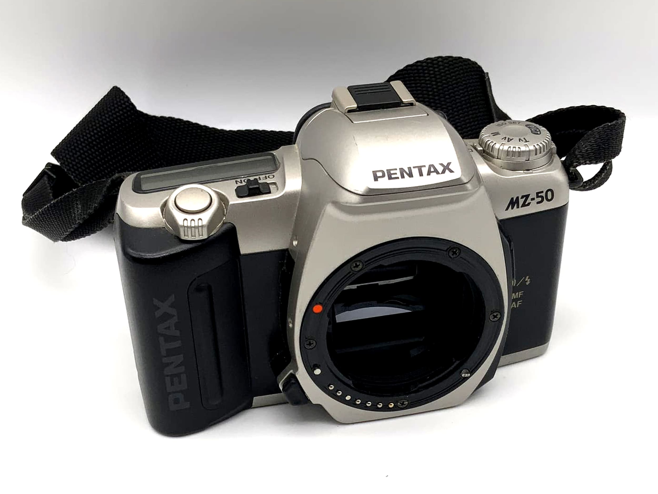 Pentax MZ-50 Body Gehäuse SLR Autofokus Kamera analoge Spiegelreflexkamera AF