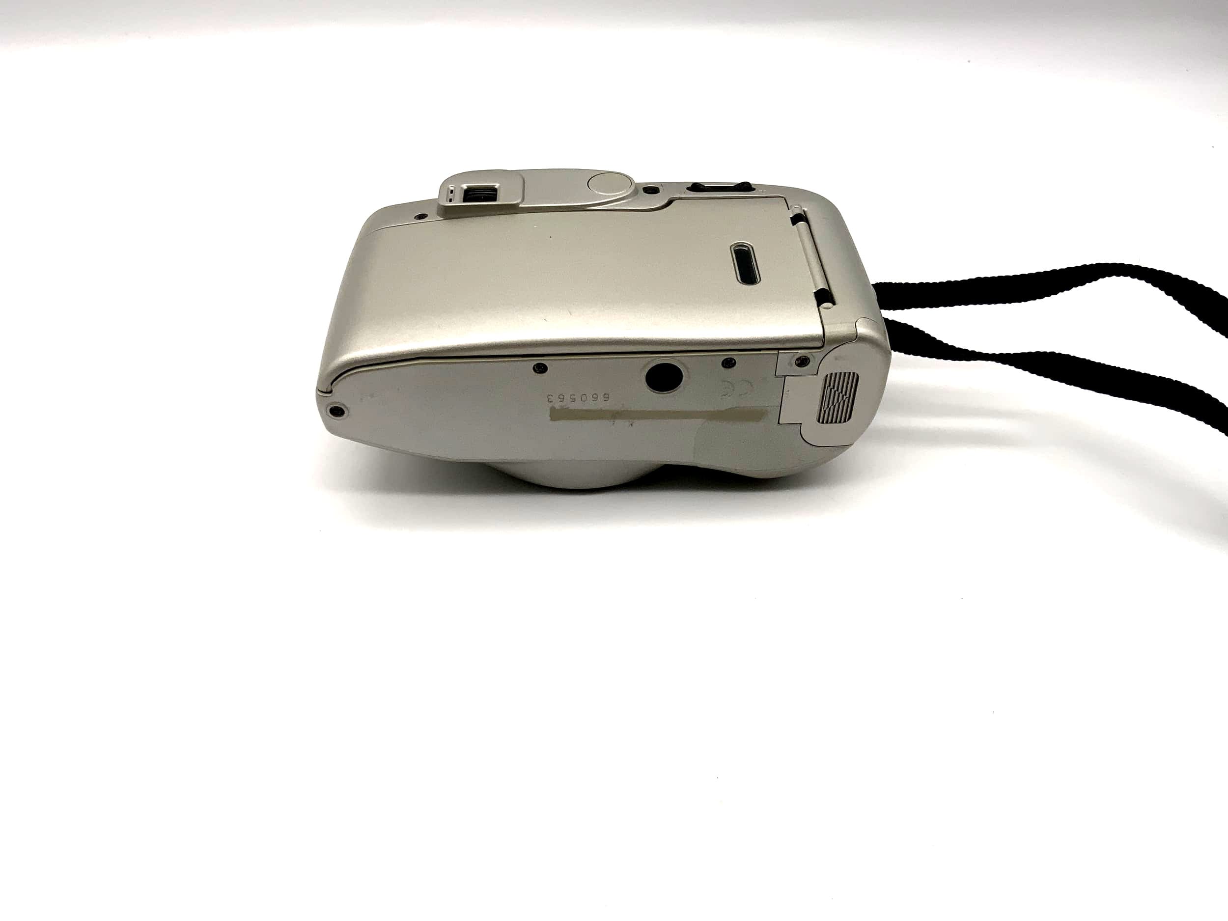 Yashica EZS Zoom 105 Analogkamera Kompkatkamera 35mm Autofokus Point&Shoot