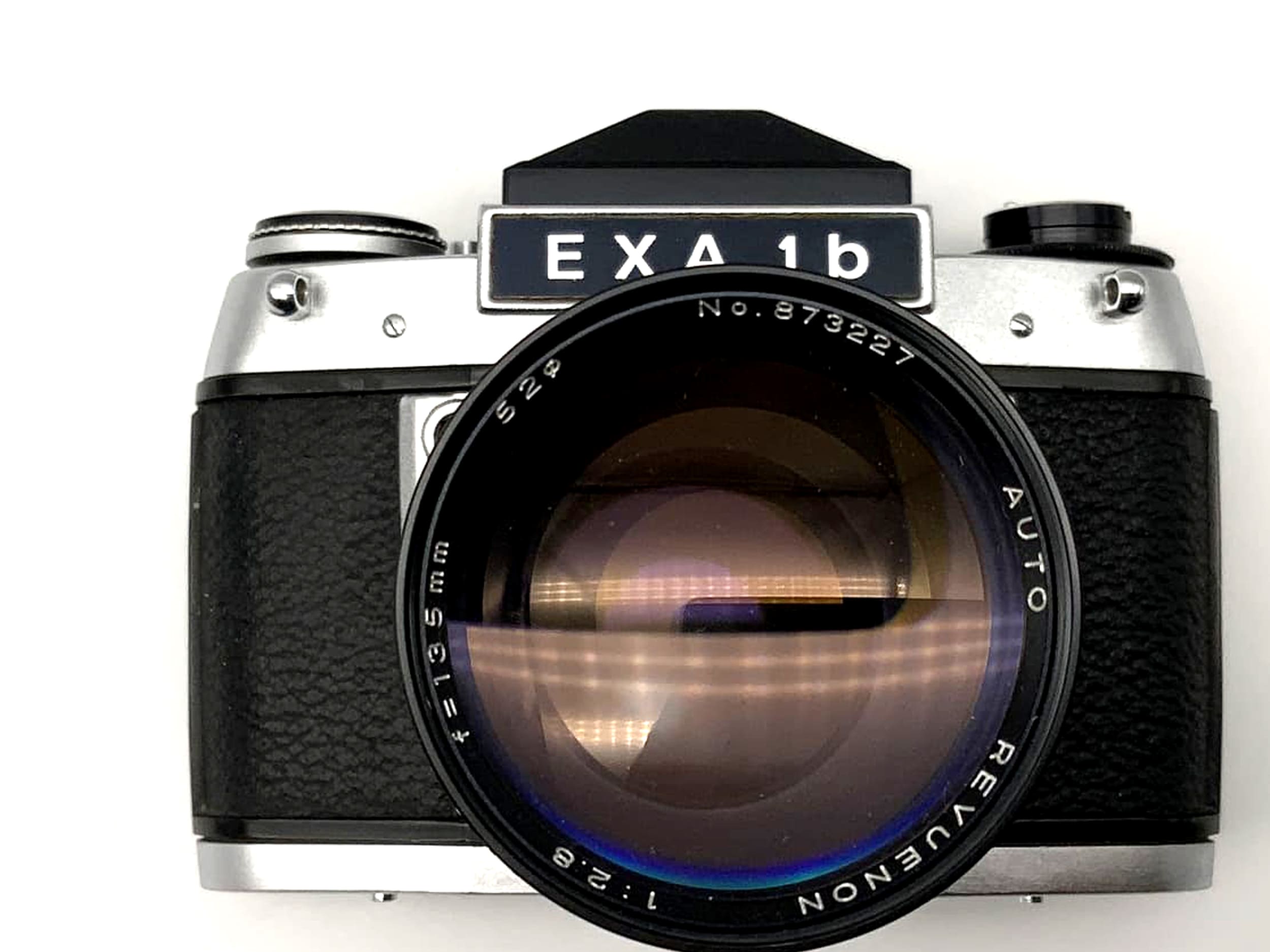 Exakta Exa 1b analoge Spiegelreflexkamera mit Revuenon 1:2.8 135mm Objektiv