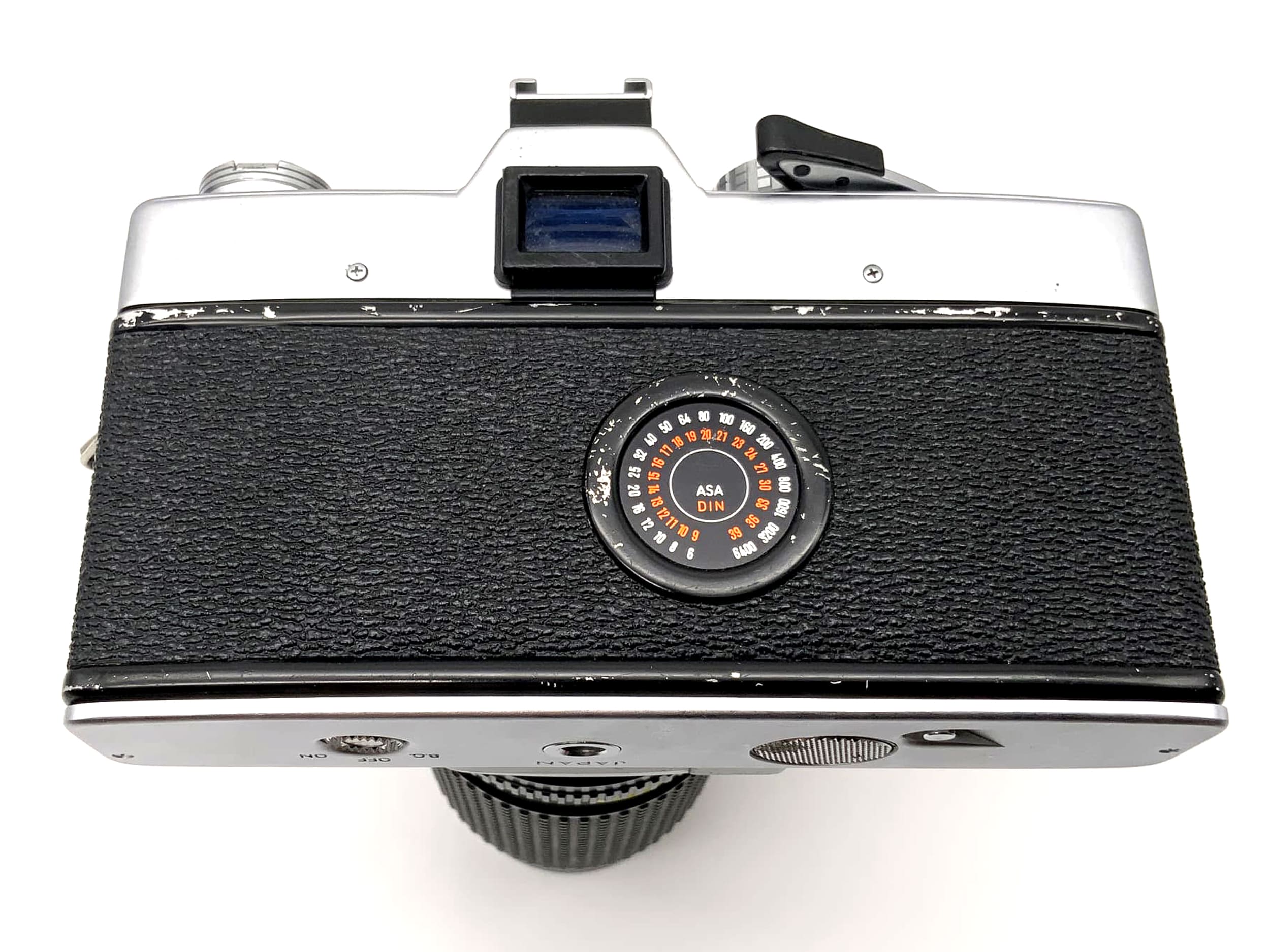 Minolta SRT101 mit Tokina RMC 4.5 80-200mm Spiegelreflexkamera 35mm analog