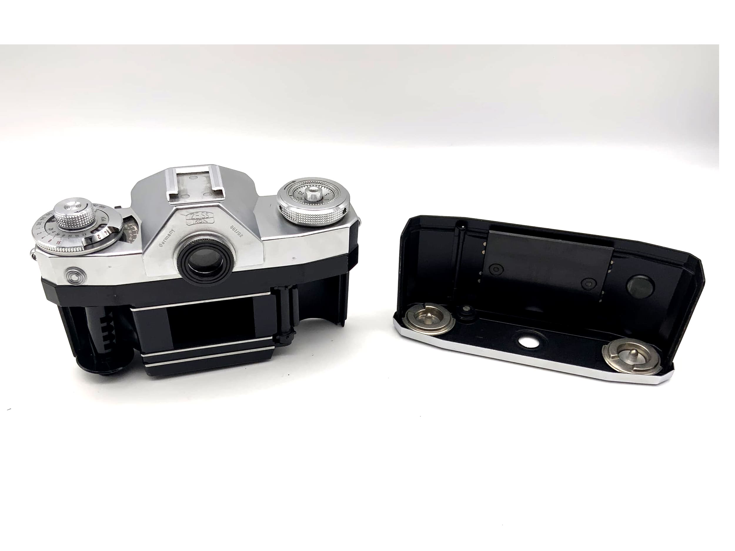 Zeiss Ikon Contaflex Tessar 2.8 45mm Kamera Synchro Compur Analogkamera 35mm