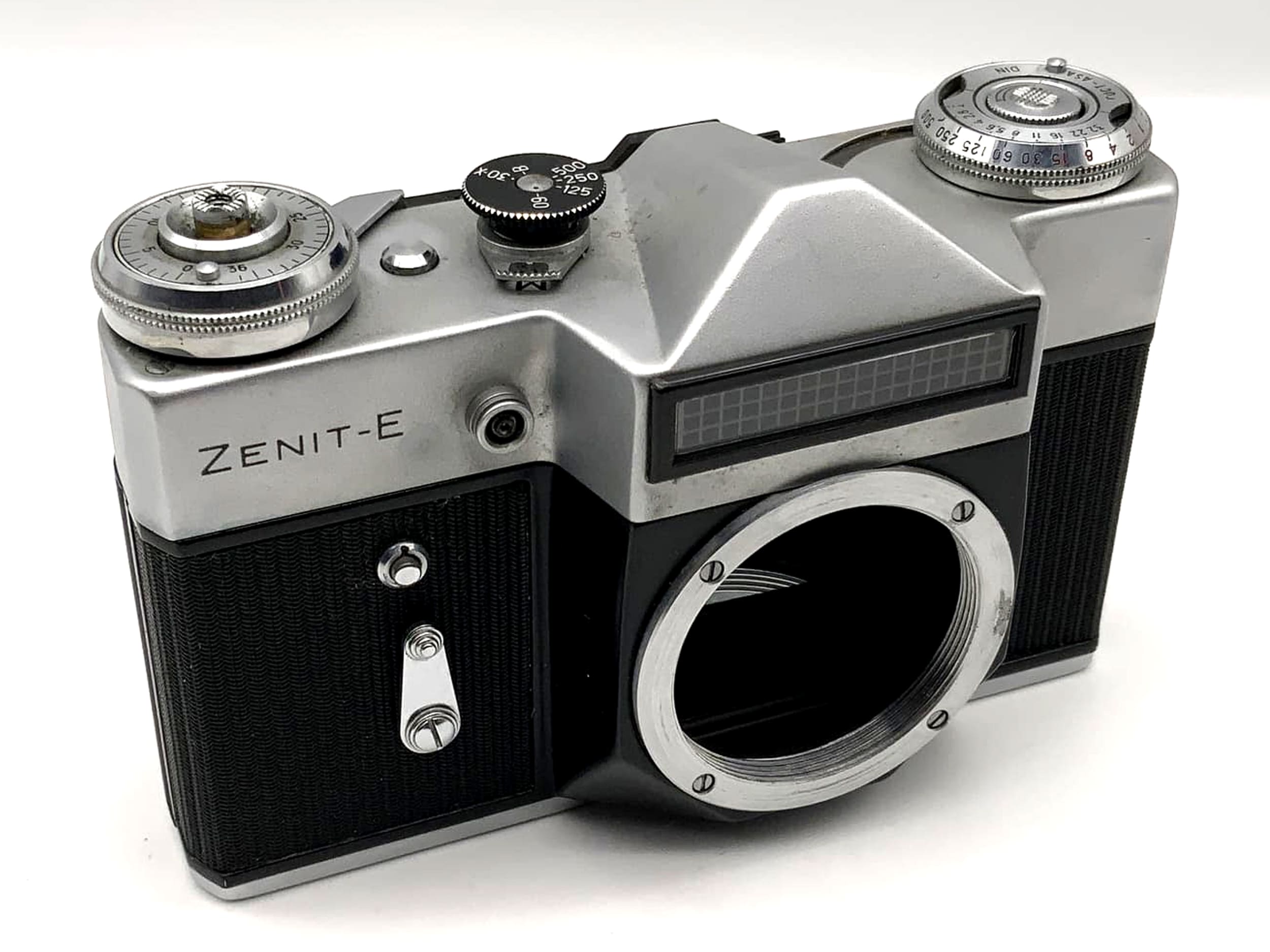 Zenit E !Beli defekt! Body Gehäuse SLR Kamera analoge Spiegelreflexkamera 35mm
