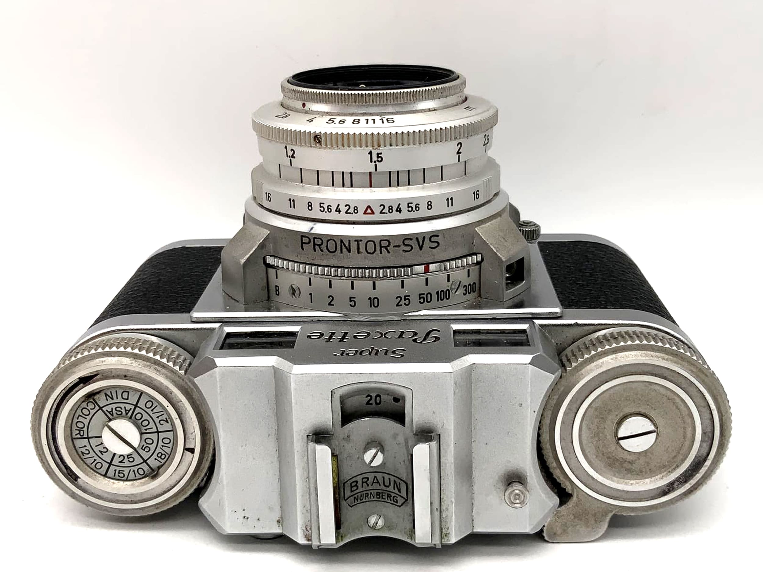 Braun Super Paxette Sucherkamera mit Steinheil München Cassarit 1:2.8 f=45mm