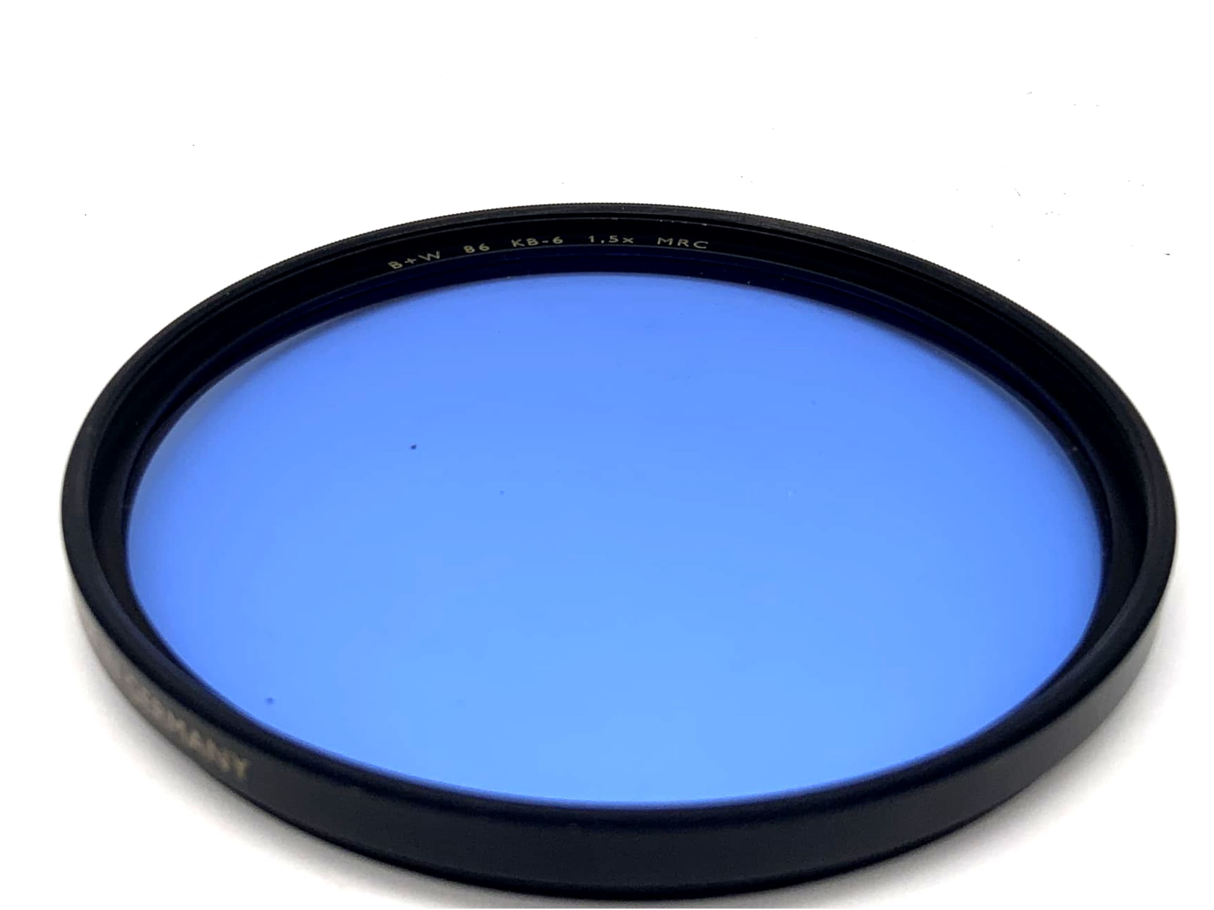 B+W Farbfilter KB-6 1,5x MRC Blaufilter, Blue Filter 86mm Kreisförmig M86