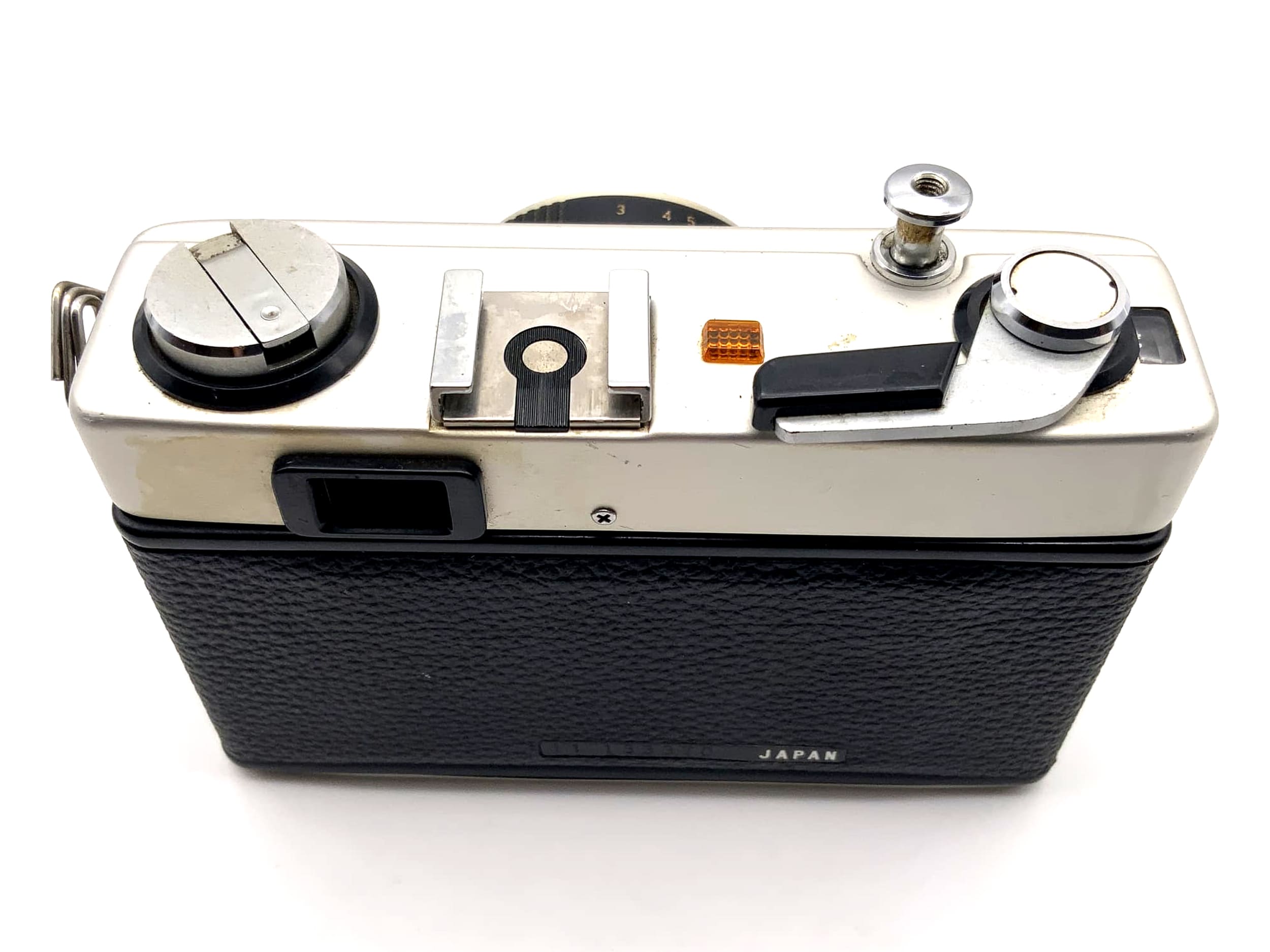 Ricoh 800 EES Sucherkamera mit Rikenon Lens 40mm 1:2.8 35mm Kompaktkamera