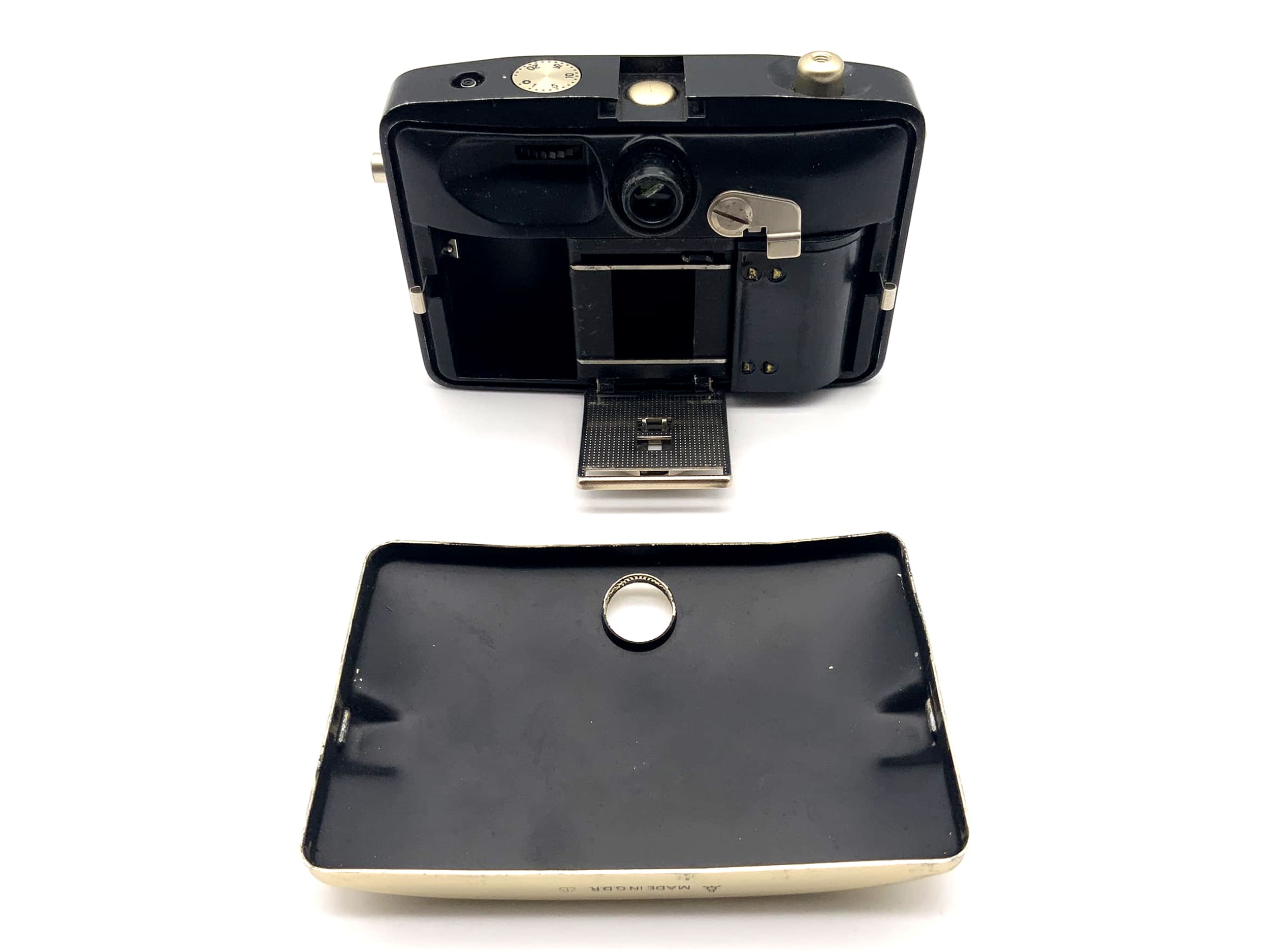 Pentacon Penti I Sucherkamera mit Domiplan 30mm 1:3.5 35mm 1 schwarz