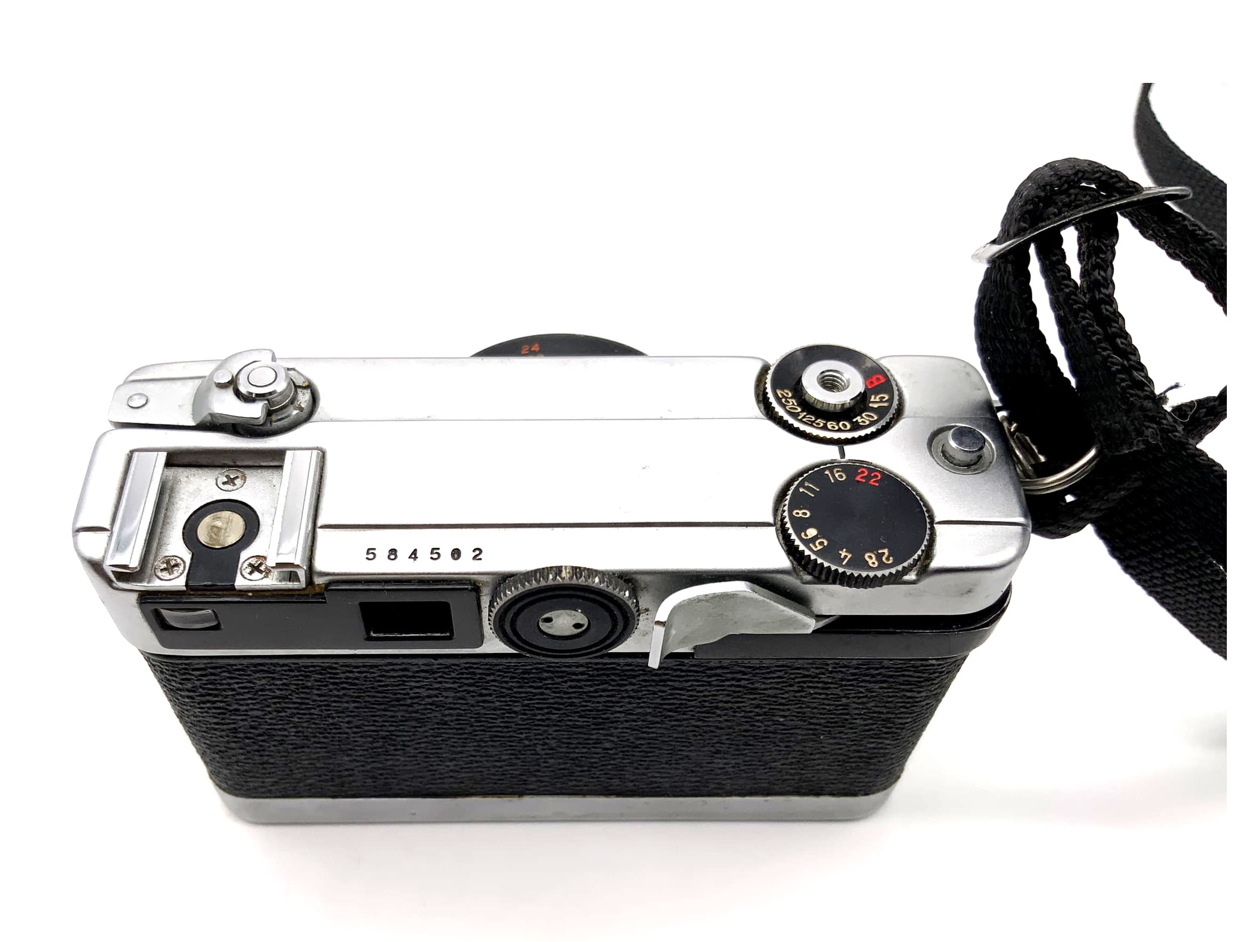 Petri Color 35 Sucherkamera mit c.c petri 40mm 1:2.8 35mm Kompaktkamera Defekt