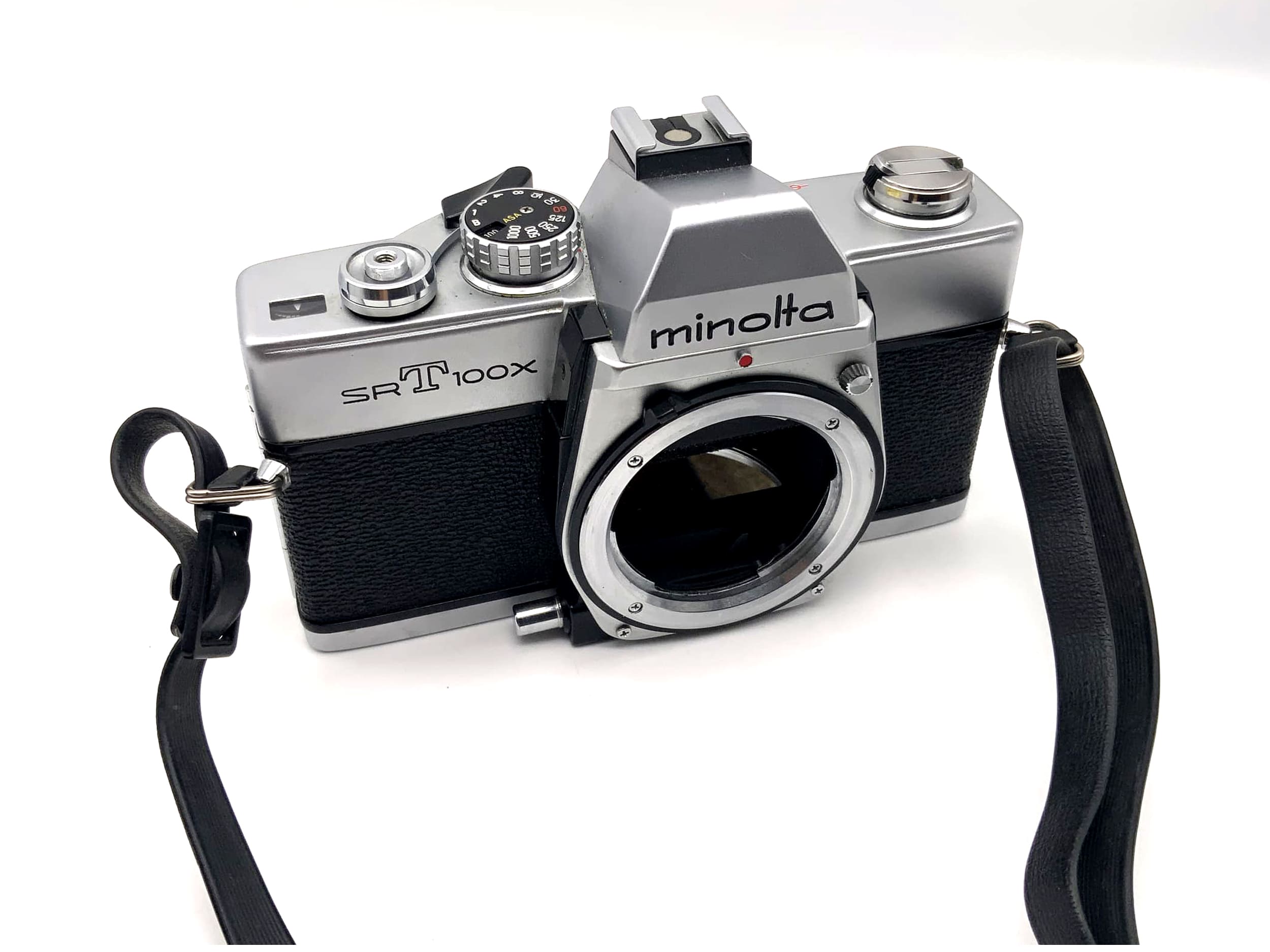 Minolta SRT 100X Spiegelreflexkamera SLR  35mm Kamera Body Gehäuse