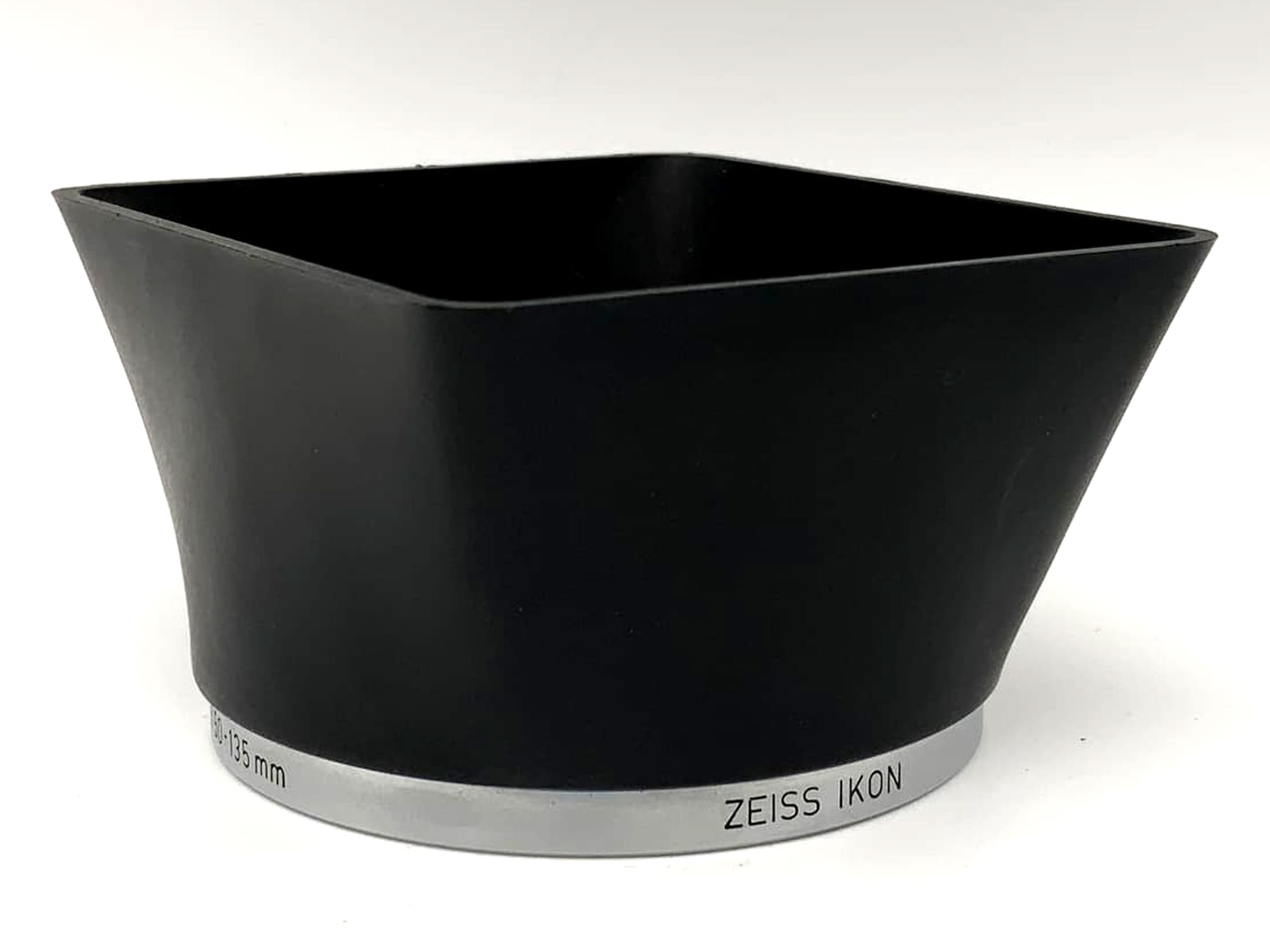 Zeiss Ikon B56 Gegenlichtblende f 50-135mm metall + Tasche lenshood Sonnenblende