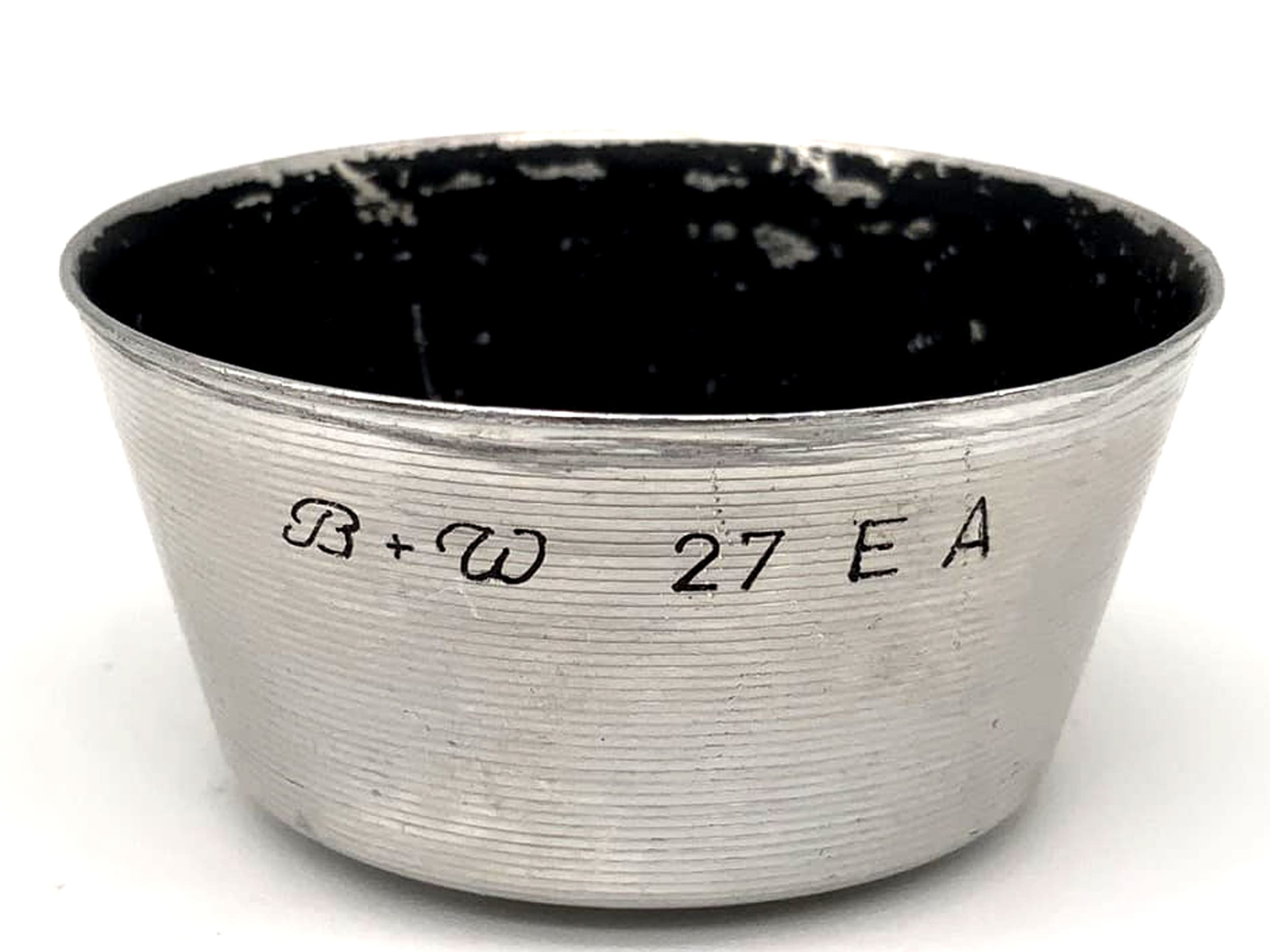 B+W 27 EA Gegenlichtblende metall lenshood Sonnenblende