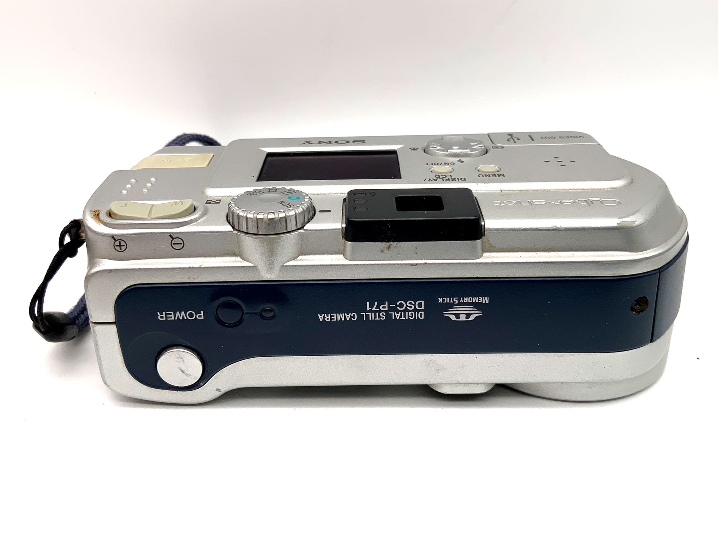 Sony Cyber-Shot DSC-P71 Digitale Kompaktkamera Optical 3x f=8.0-24mm 1:2.8-5.3