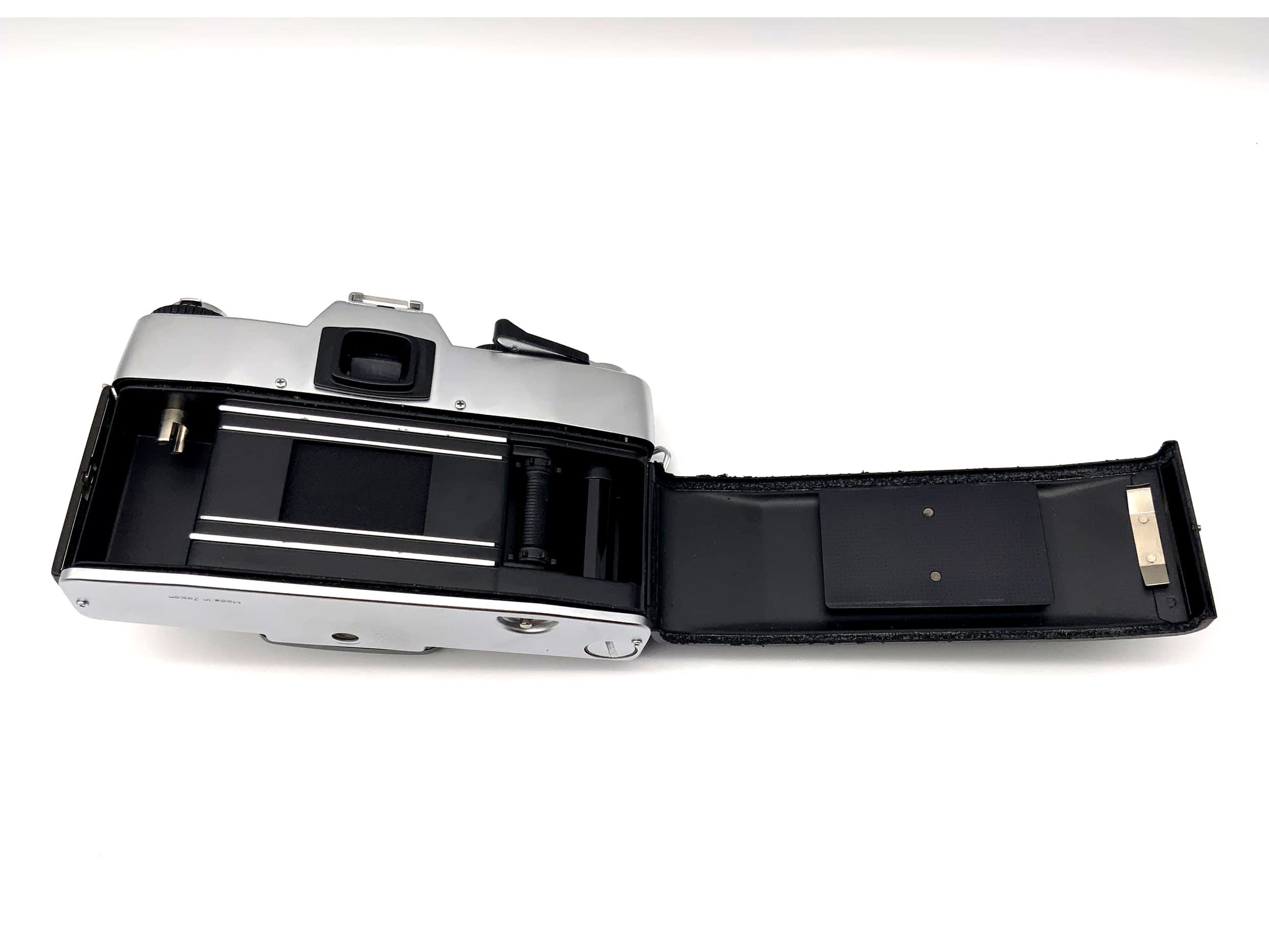 Carena SRH 1001 Spiegelreflexkamera SLR !Beli defekt! 35mm Kamera Body Gehäuse