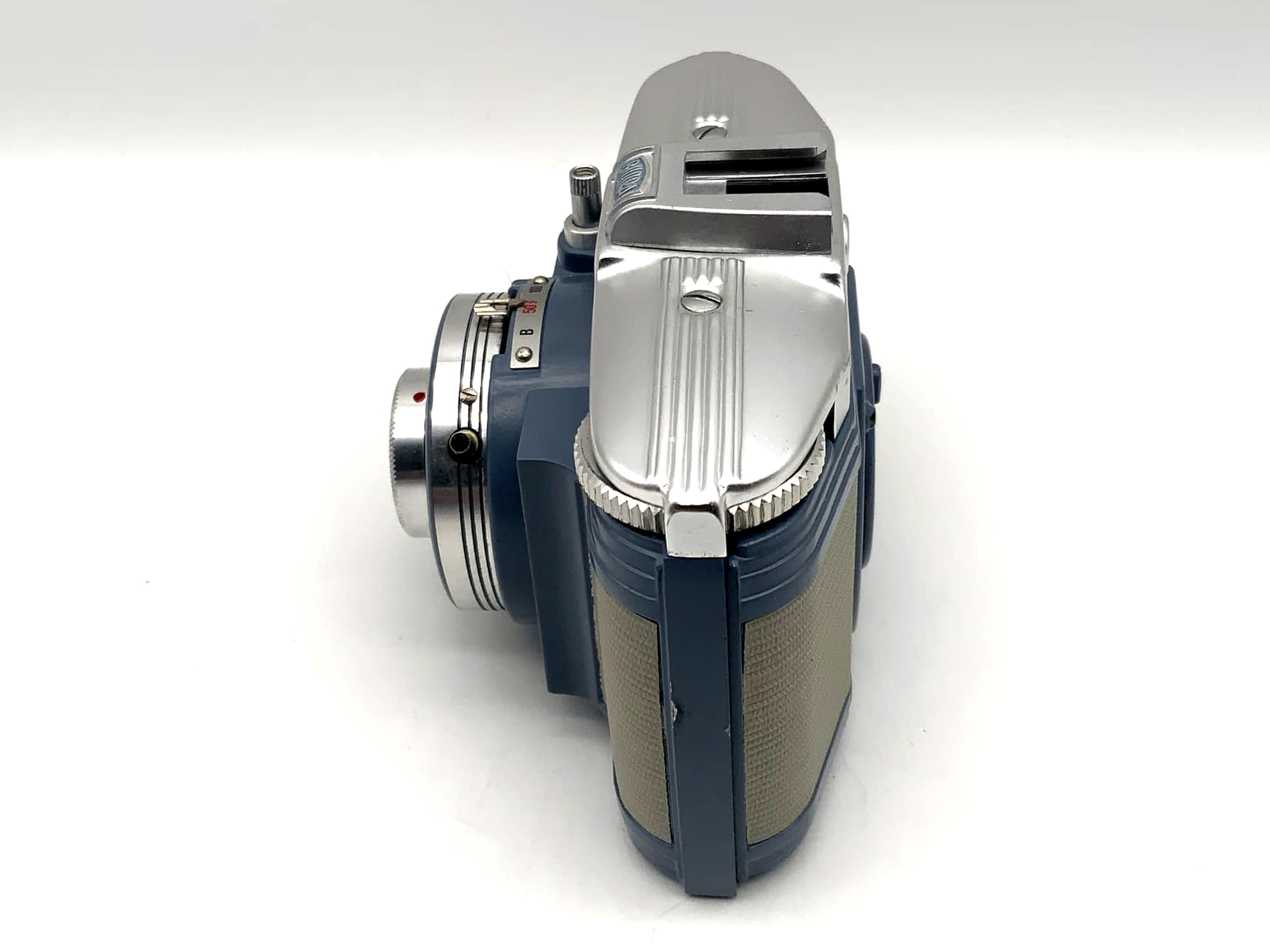 Bilora Bella Rollfilmkamera mit Synchro-Flash Achromat 1:8