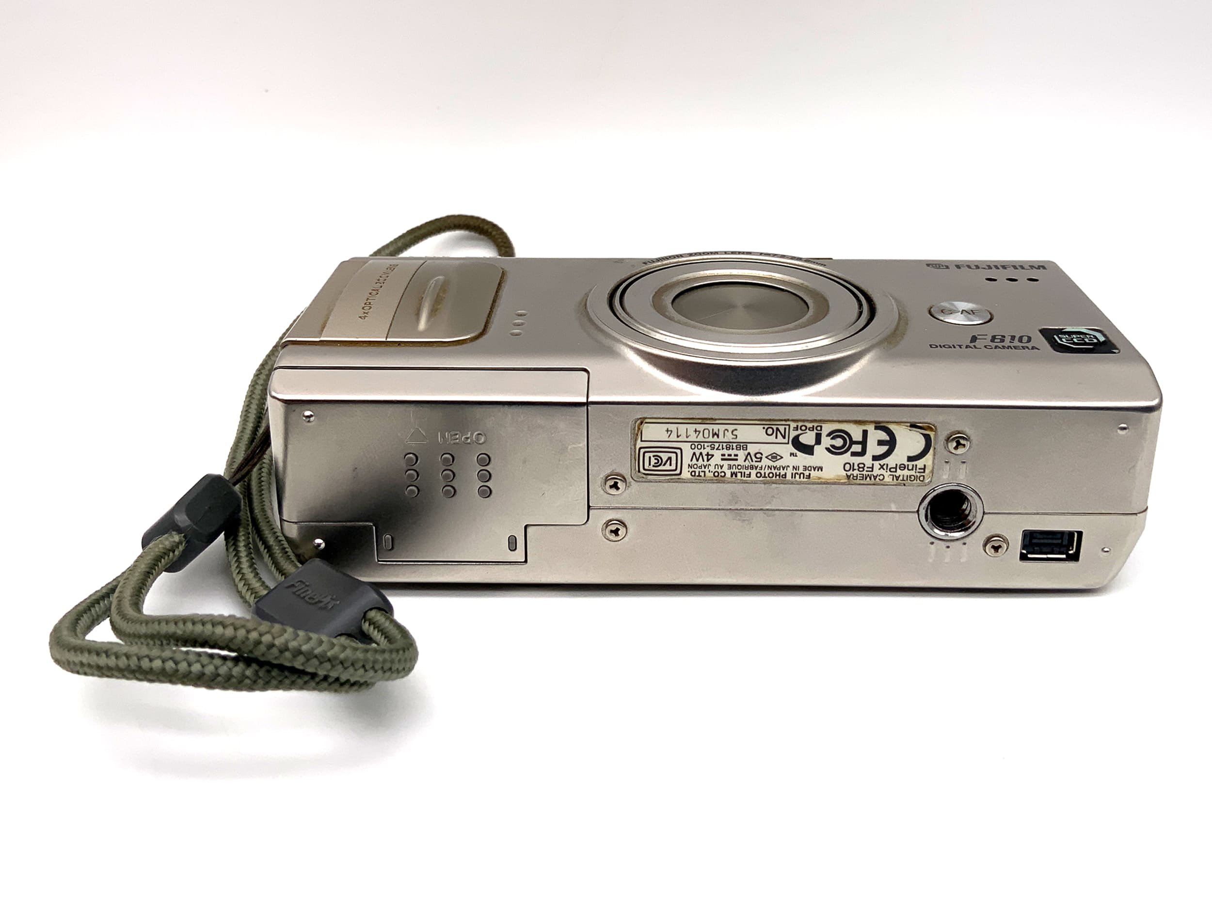 Fujifilm FinePix F810 Digitale Kompaktkamera mit f=7.2-28.8mm 4x optical Zoom