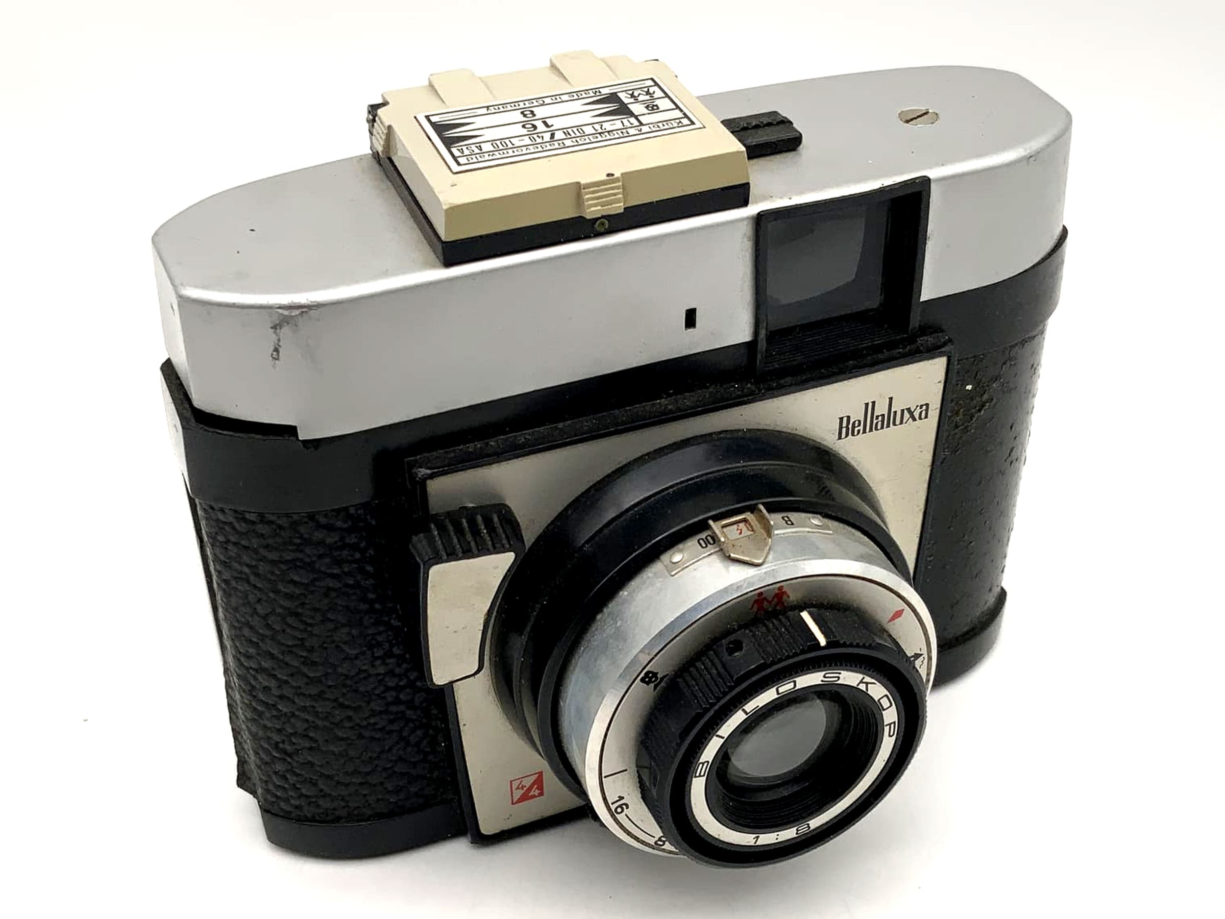 Bilora Bellaluxa Rollfilmkamera mit Biloskop 1:8 Rollfilm Analogkamera Camera