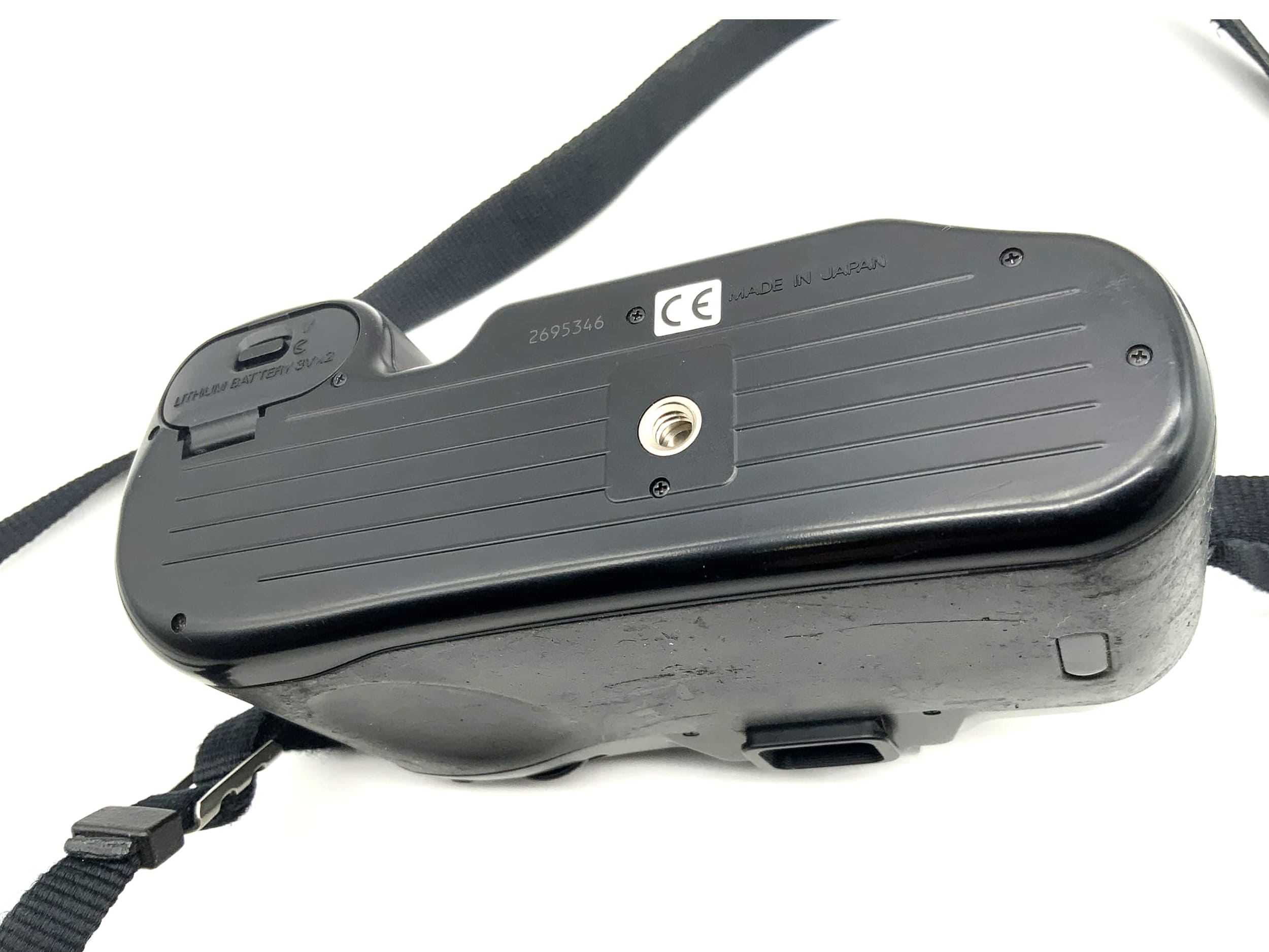 Nikon F70 Spiegelreflexkamera SLR AF 35mm Kamera Body Gehäuse