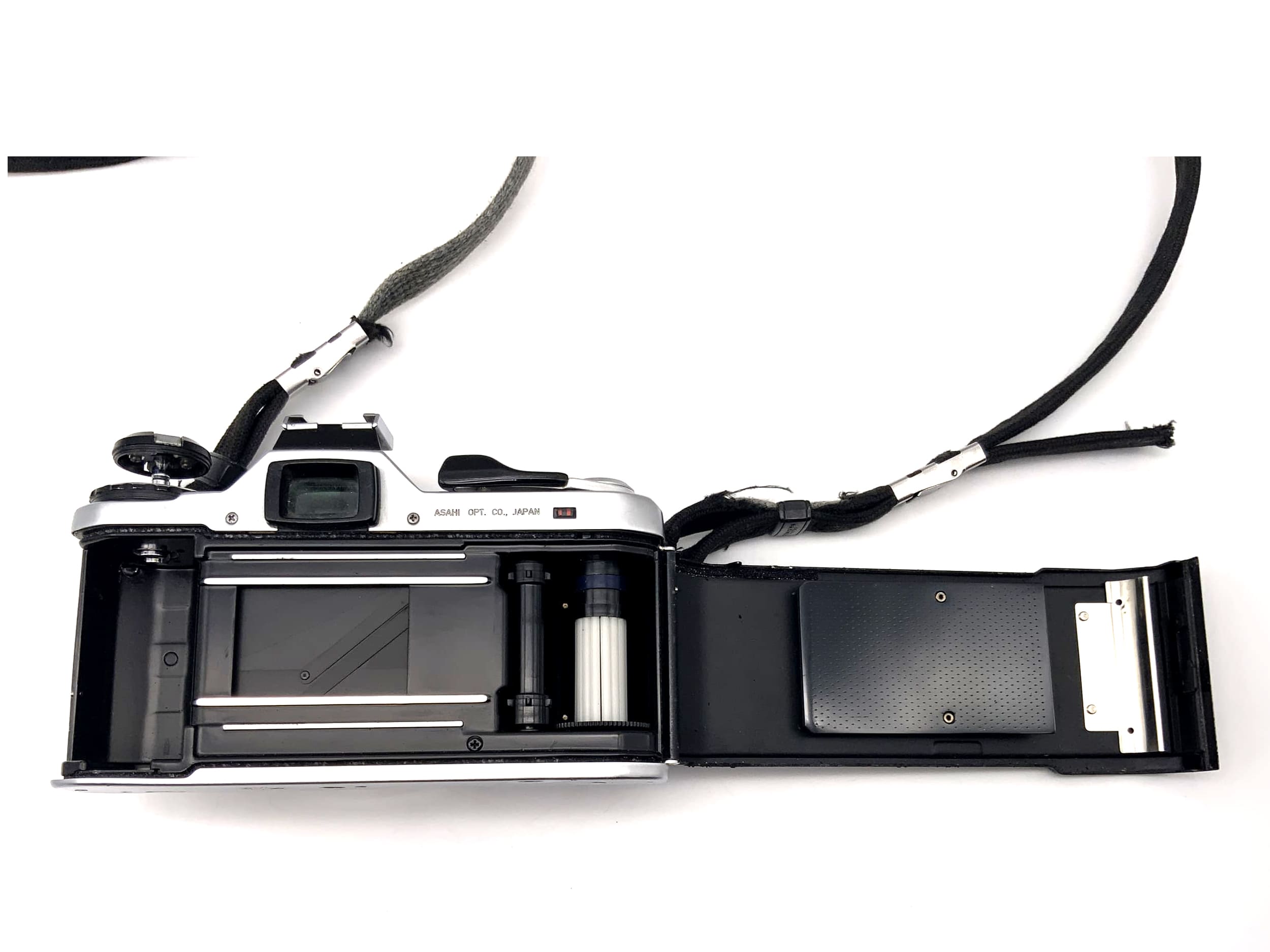 Pentax ME Spiegelreflexkamera SLR 35mm Kamera Body Gehäuse (Beli defekt!)