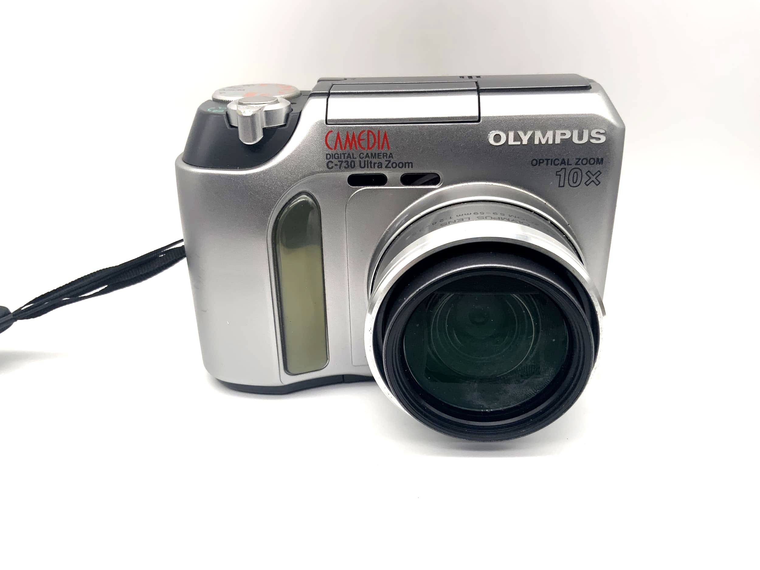 Olympus C-730 Ultra Zoom mit Zoom Lens AF 5.9-59mm 1:2.8-3.5 3.2 MP Camedia