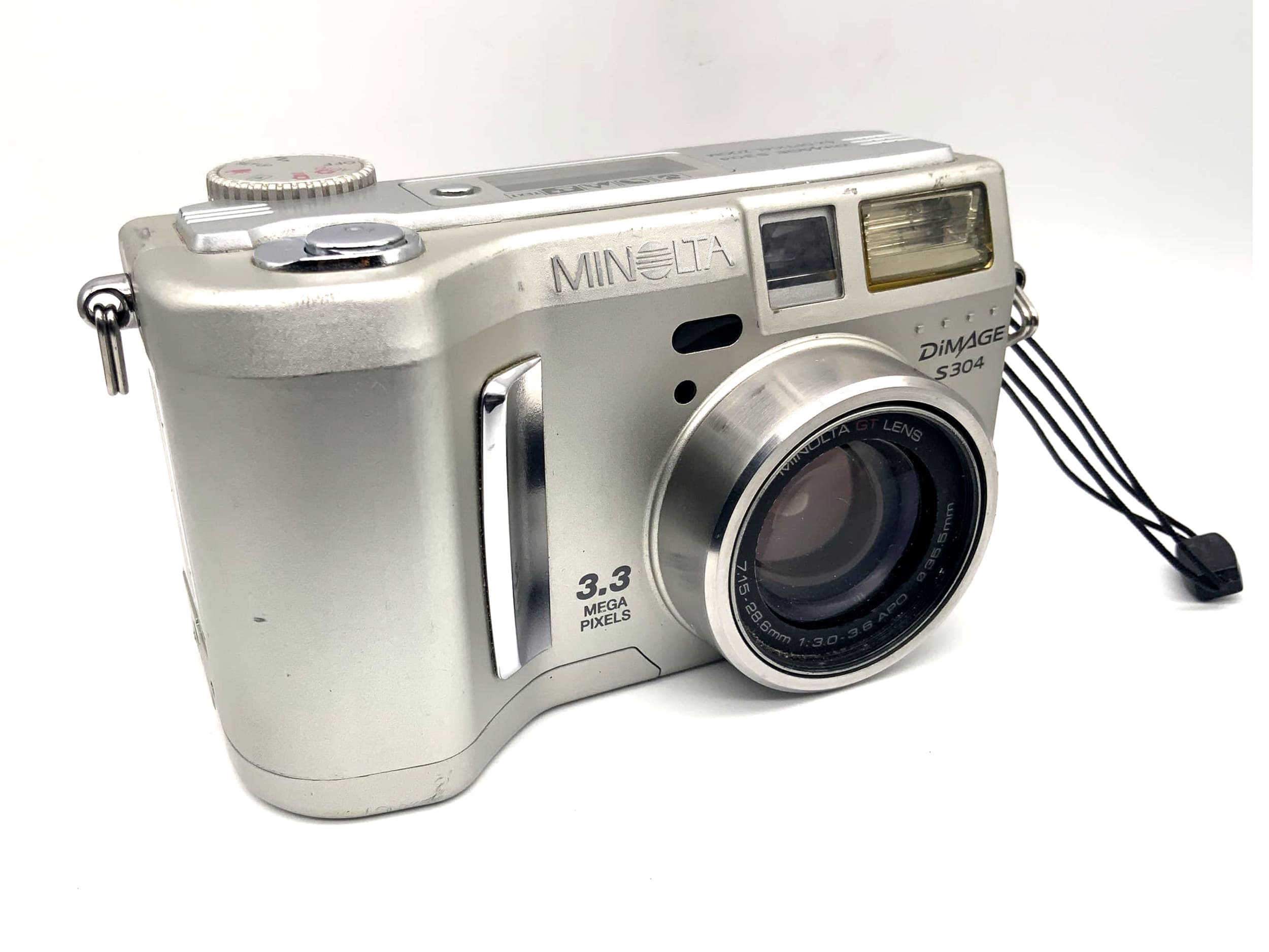 Minolta Dimage S304 Bridge-Kamera mit GT Lens 7.15-28.6mm 1:3.0-3.6 APO 3.3 MP