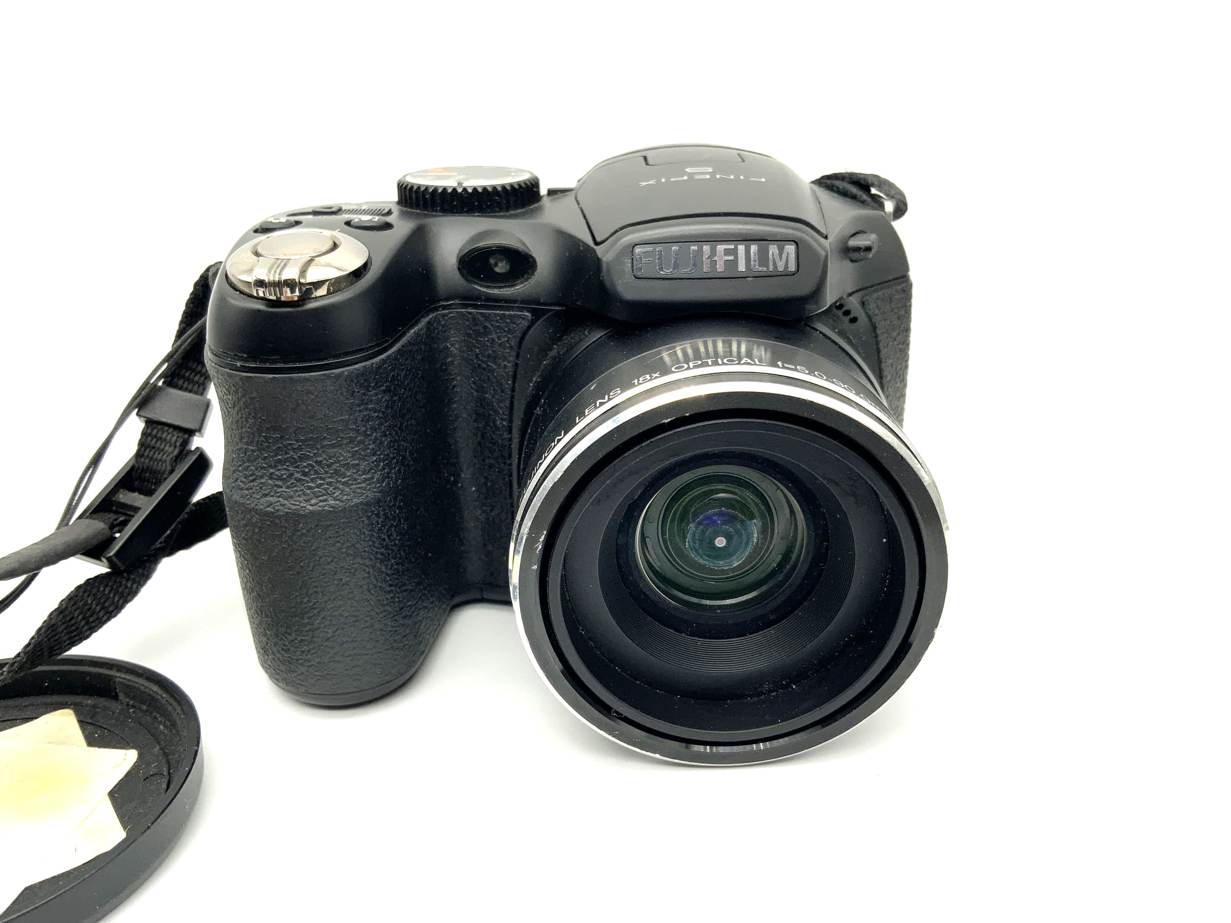 Fujifilm Finepix S2980 mit 18x Optical Zoom f=5.0-90.0mm 1:3.1-5.6 14 MP