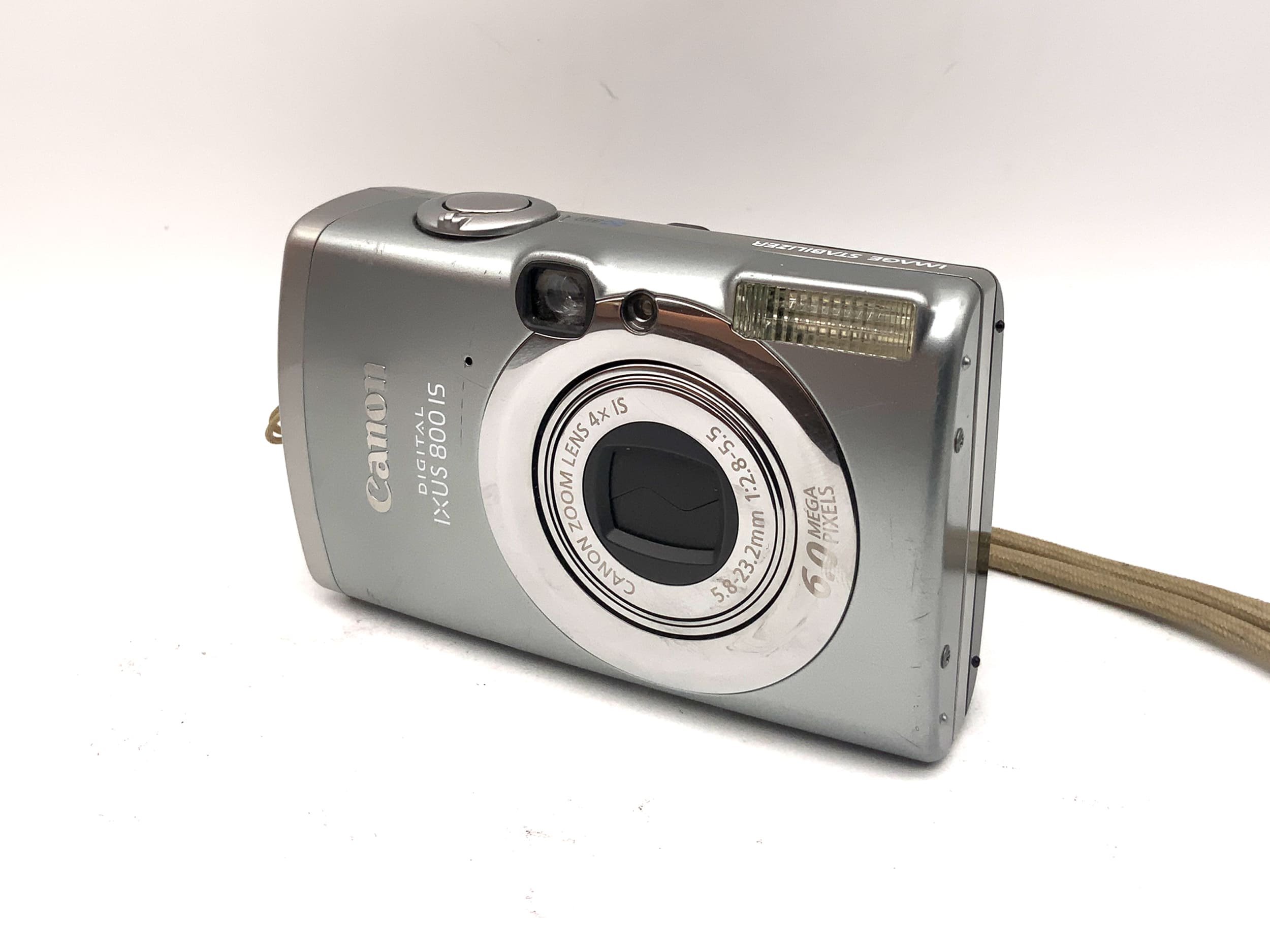 Canon IXUS 800 IS Digitale Kompaktkamera mit 4x IS 5.8-23.2mm 1:2.8.5.5