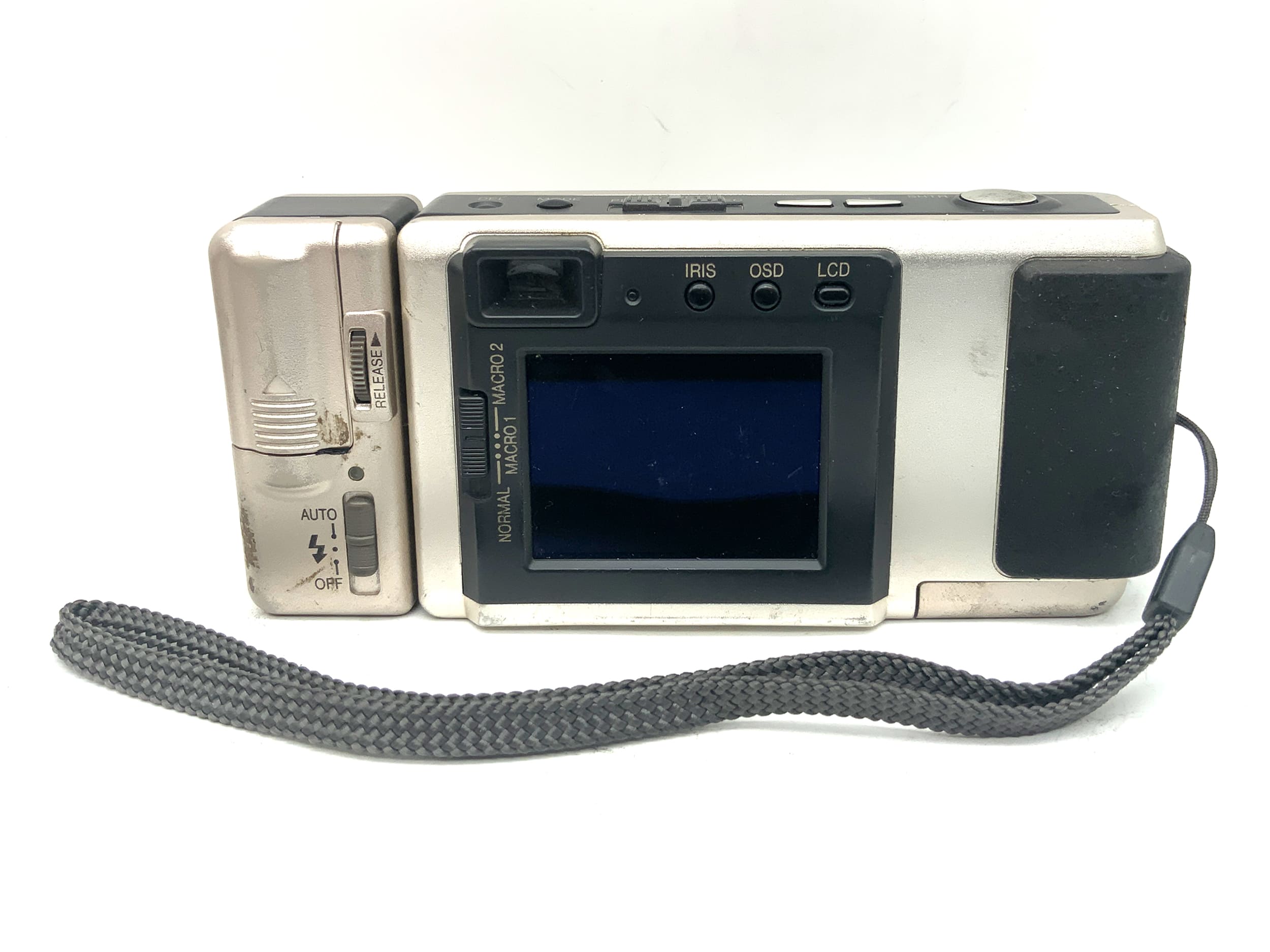 Nikon Coolpix 600 Digitale Kompaktkamera mit 5mm 1:2.8