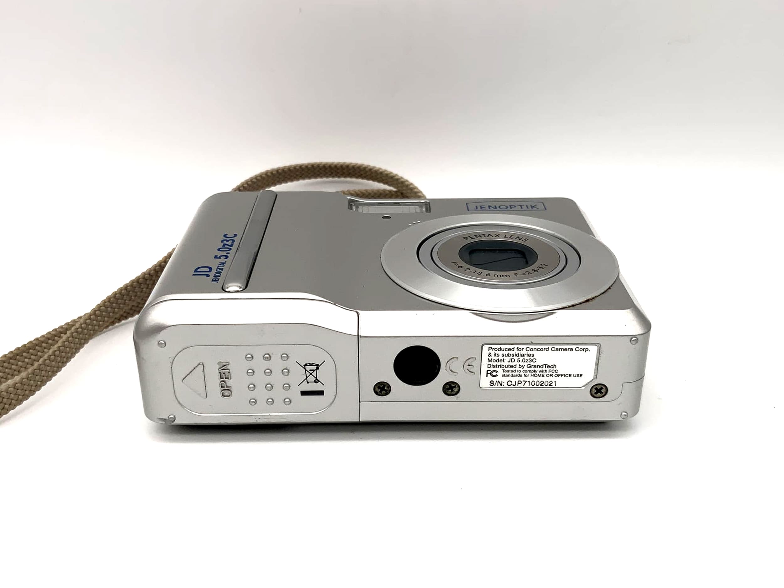 Jenoptik JD 5.0z3C mit Pentax Lens f=6.2-18.6mm F=2.8-5.2