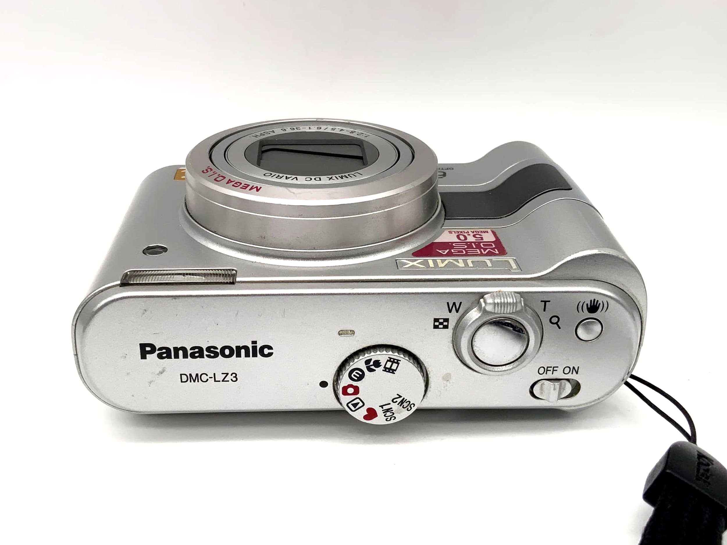 Panasonic Lumix DMC-LZ3 mit DC Vario 1:2.8-4.5/6.1-36.6 6x Optical Zoom