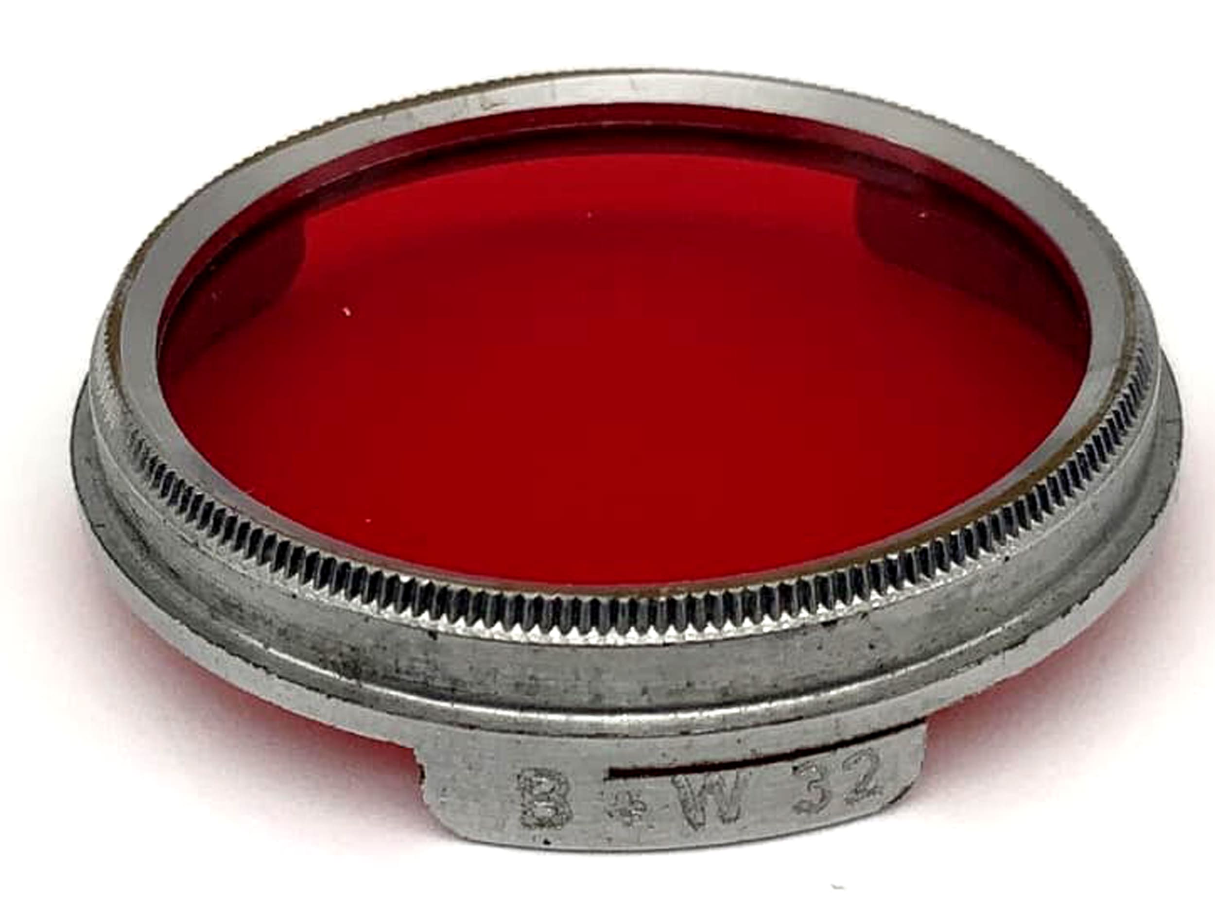 B+W Farbfilter 32mm Rot red colorfilter Steckfilter Slip On