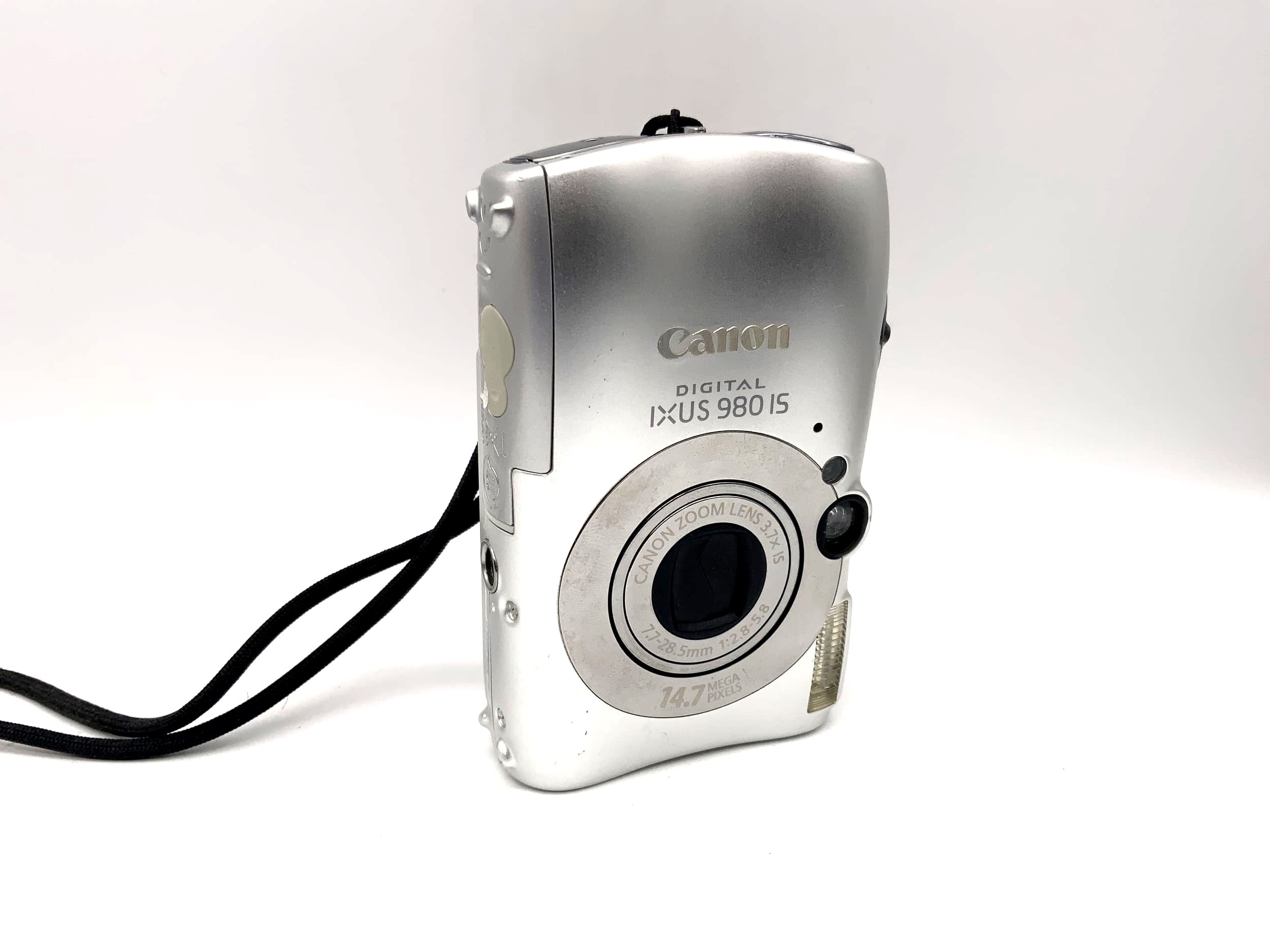 Canon IXUS 980 IS mit Zoom Lens 3.7x IS 7.7-28.5mm 1:2.8-5.8 14.7 MP Ai AF