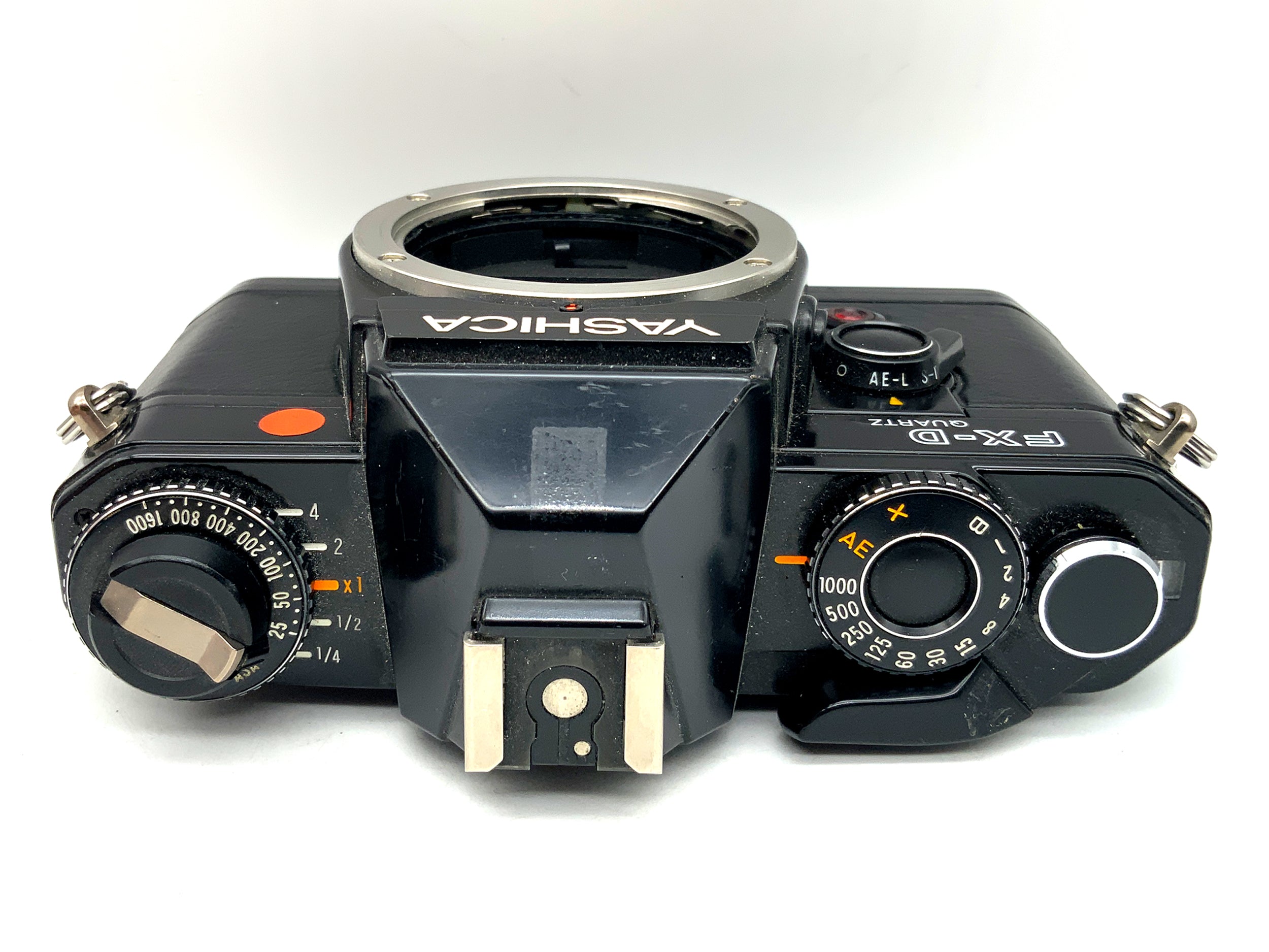 Yashica FX-D Quartz SLR 35mm SLR analog Body (Yashica/Contax)