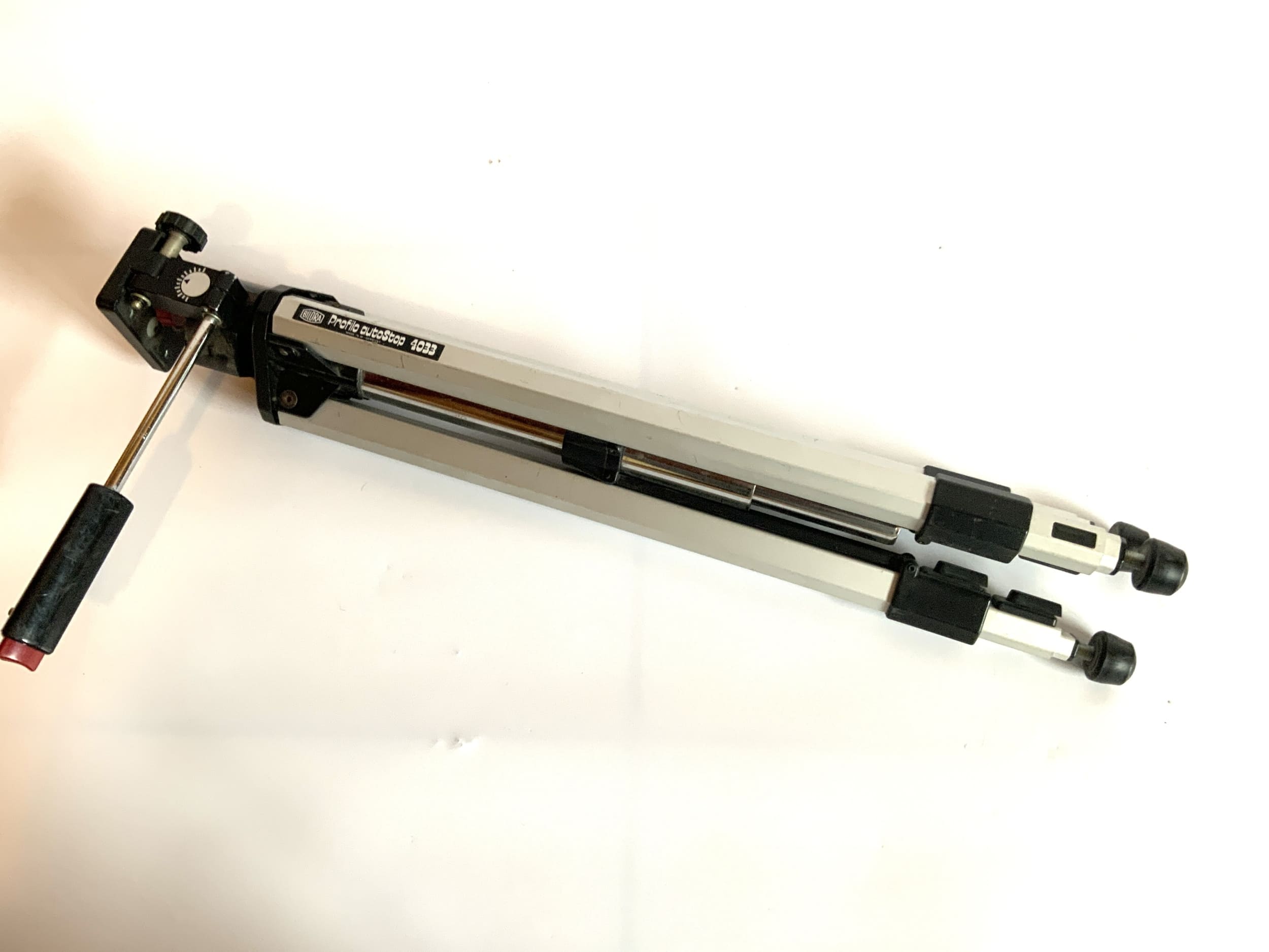 Bilora Profilo autoStop 4033 Stativ grau Tripod Dreibein Fotostativ Kamerastativ