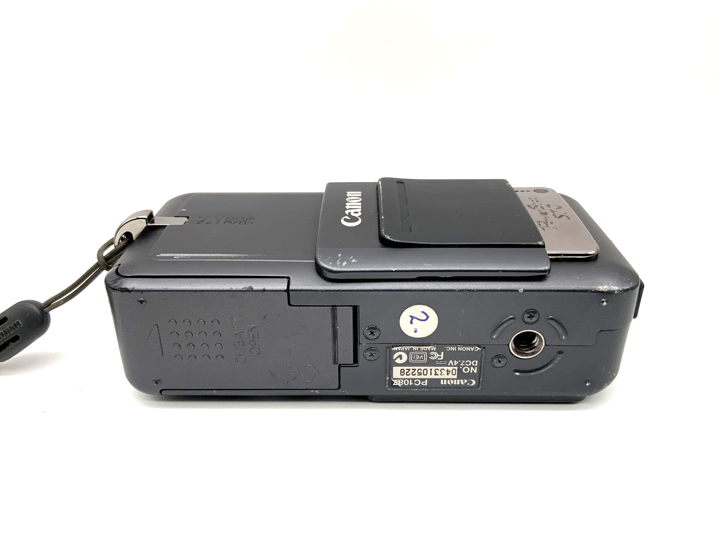 Canon PowerShot S70 mit Zoom Lens 3.6x 5.8-20.7mm 1:2.8-5.3 7.1 MP Ai AF