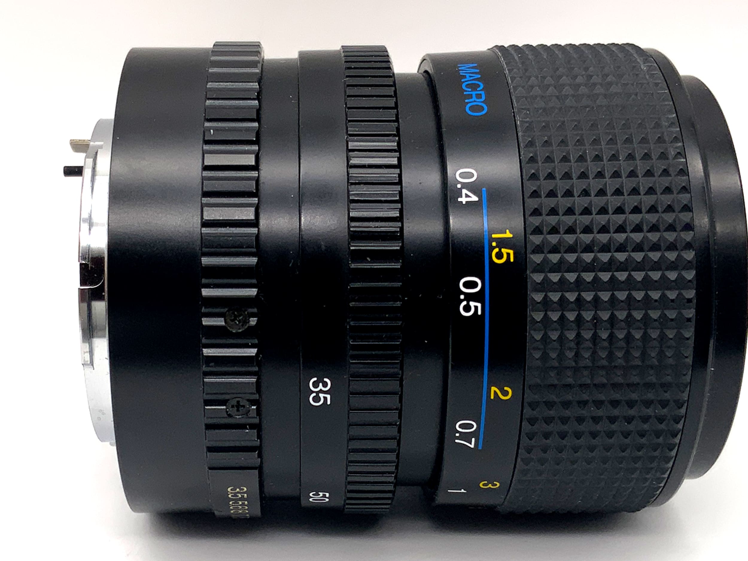 Exakta 35-70mm 1:3.5-4.8 Objektiv MC Macro Zoomobjektiv (Konica AR)