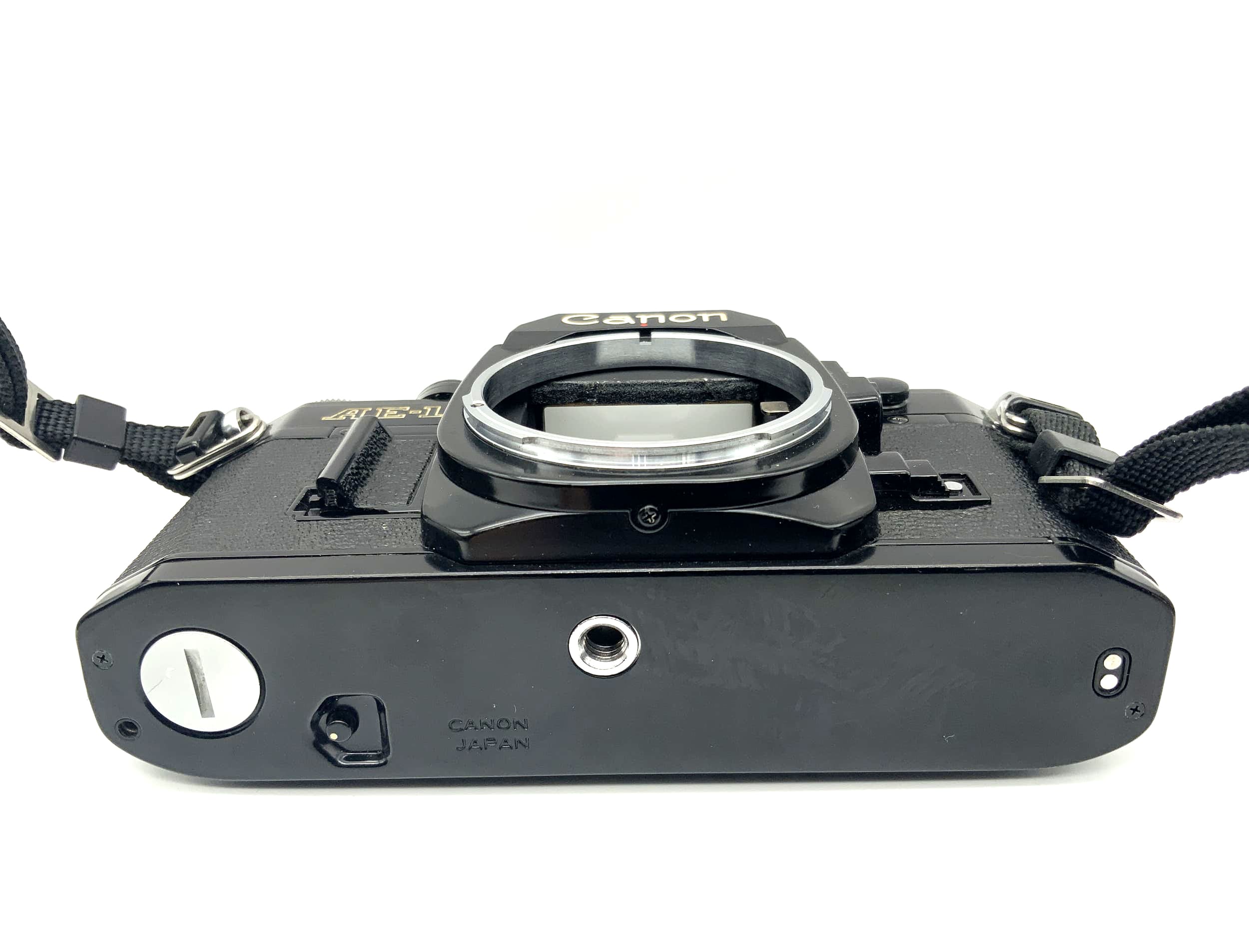 Canon AE-1 35mm Spiegelreflexkamera SLR analog  Body Gehäuse (Canon FD)