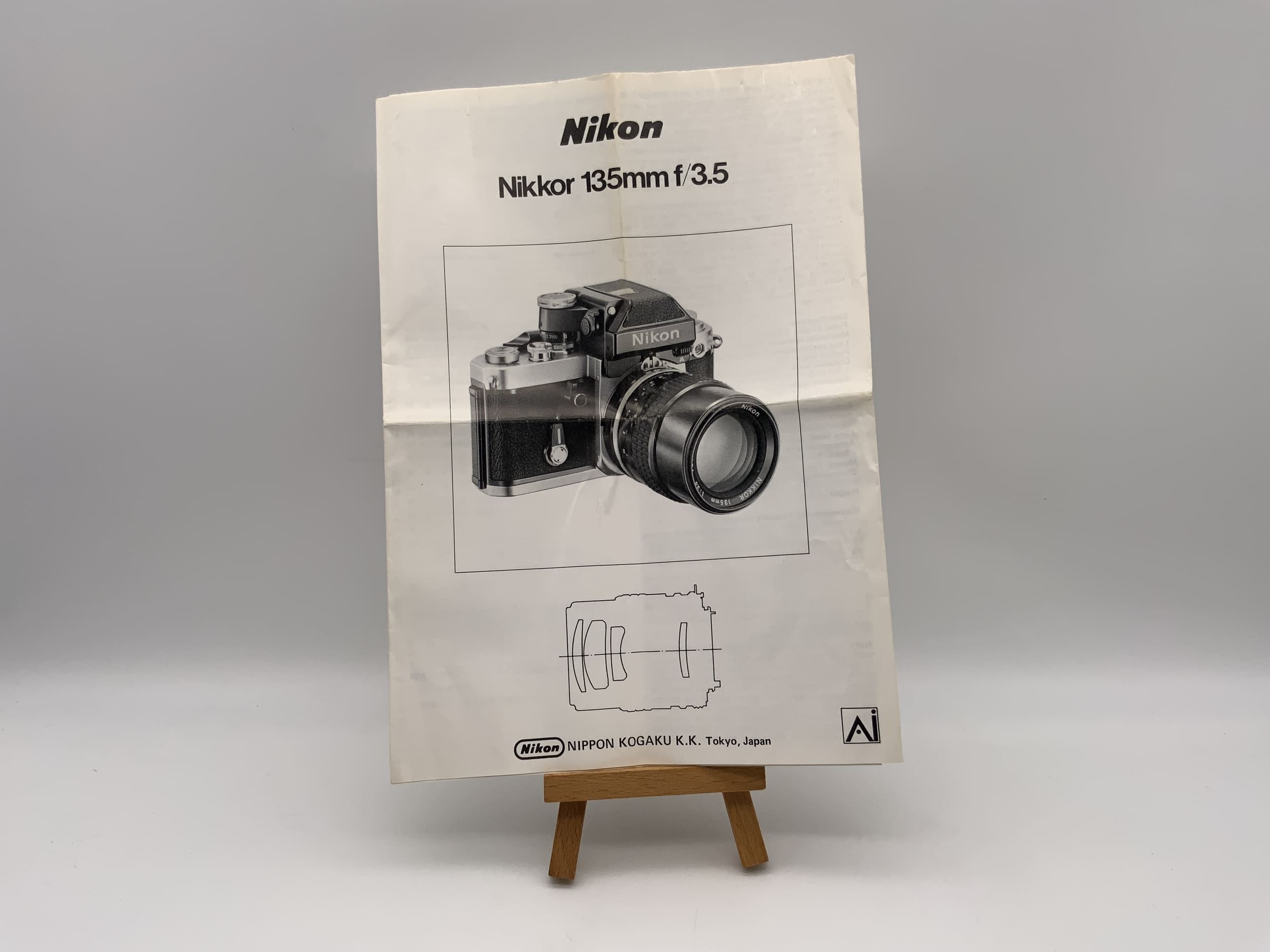 Nikon Nikkor 135mm f/3.5 Bedienungsanleitung Deutsch