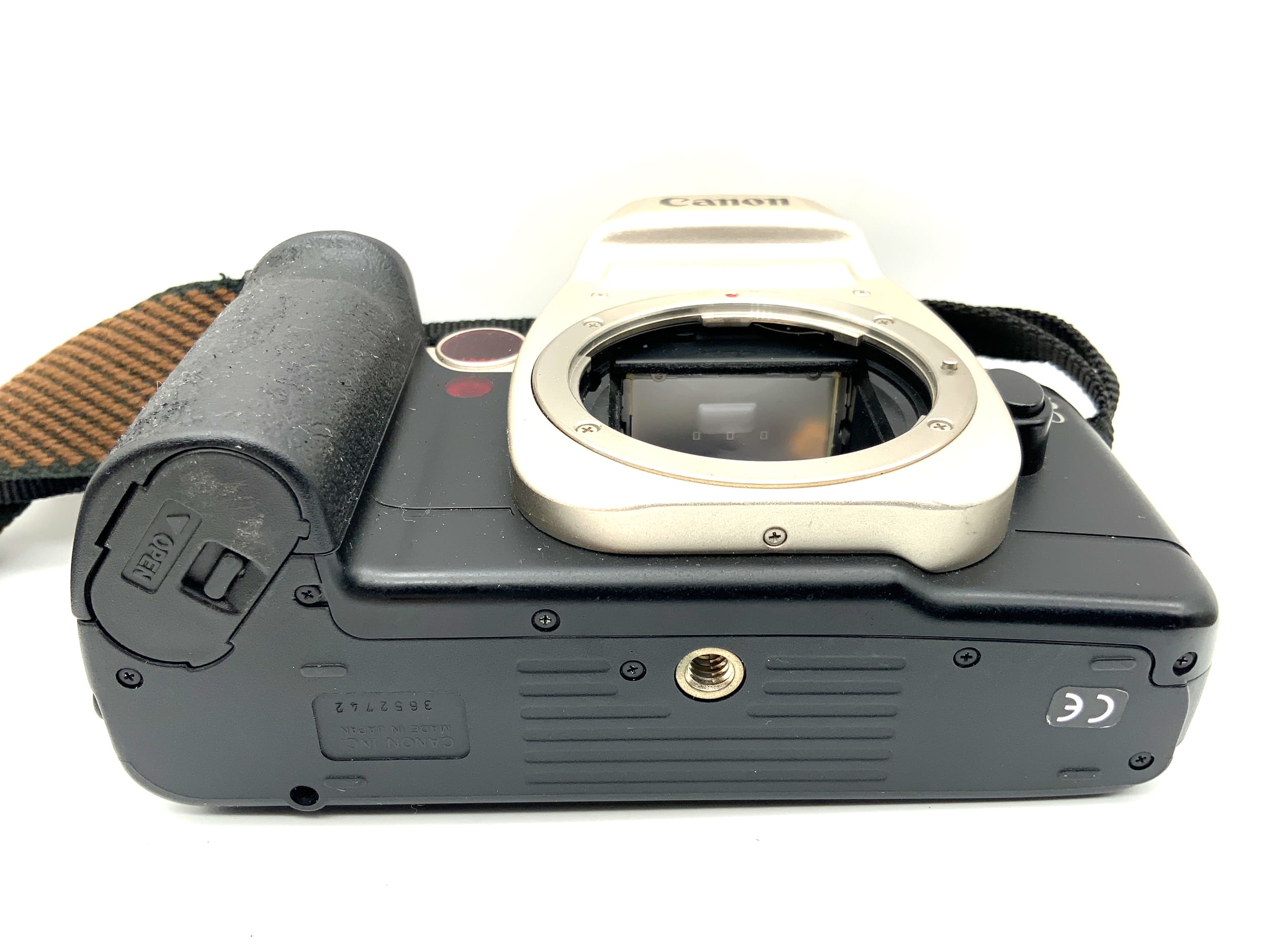 Canon EOS 50 SLR 35mm Spiegelreflexkamera analog Body Gehäuse (Canon EF)