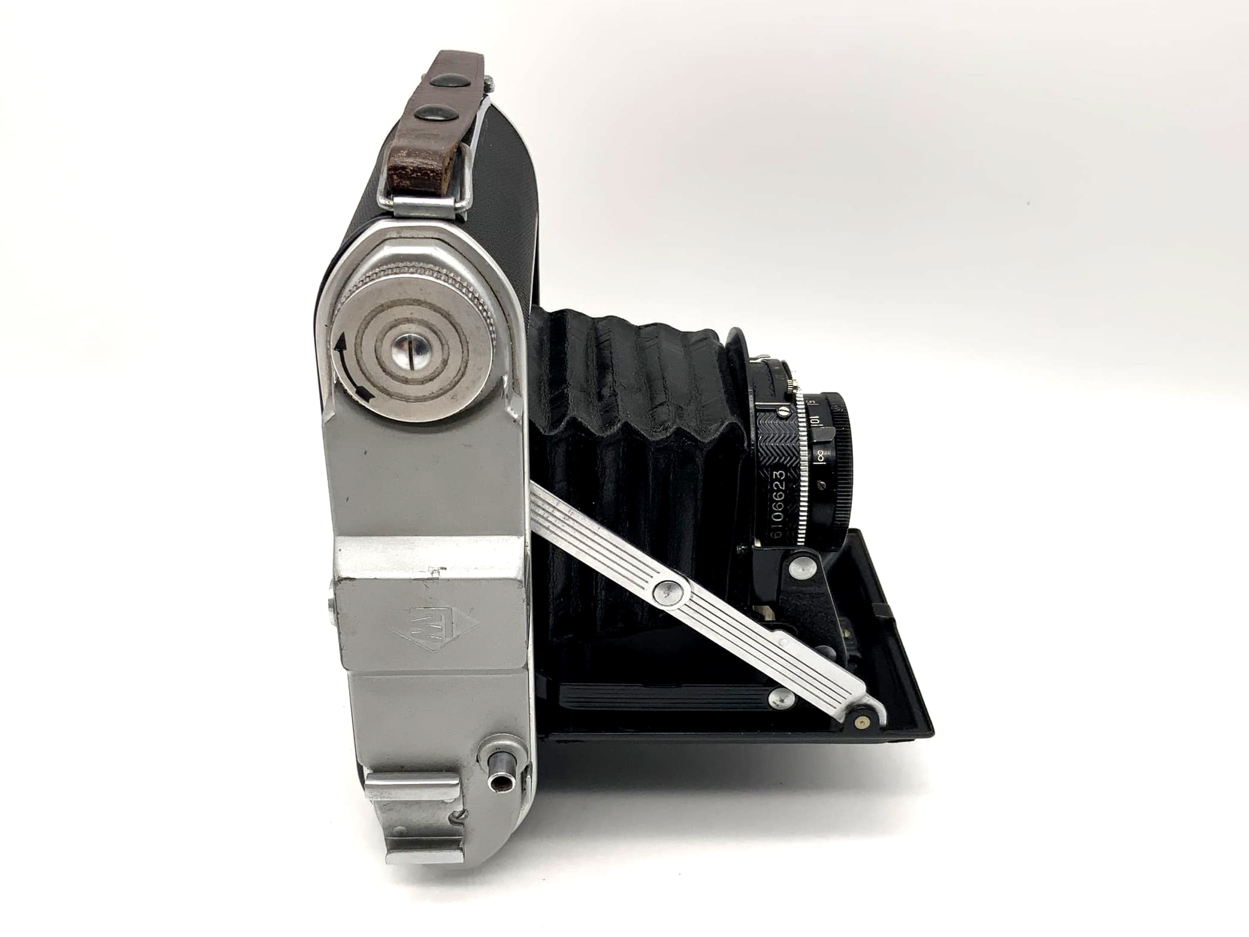 Franka Solida Klappkamera mit Frankar Anastigmat 1:3.5 f=75mm red C Compur-Rapid